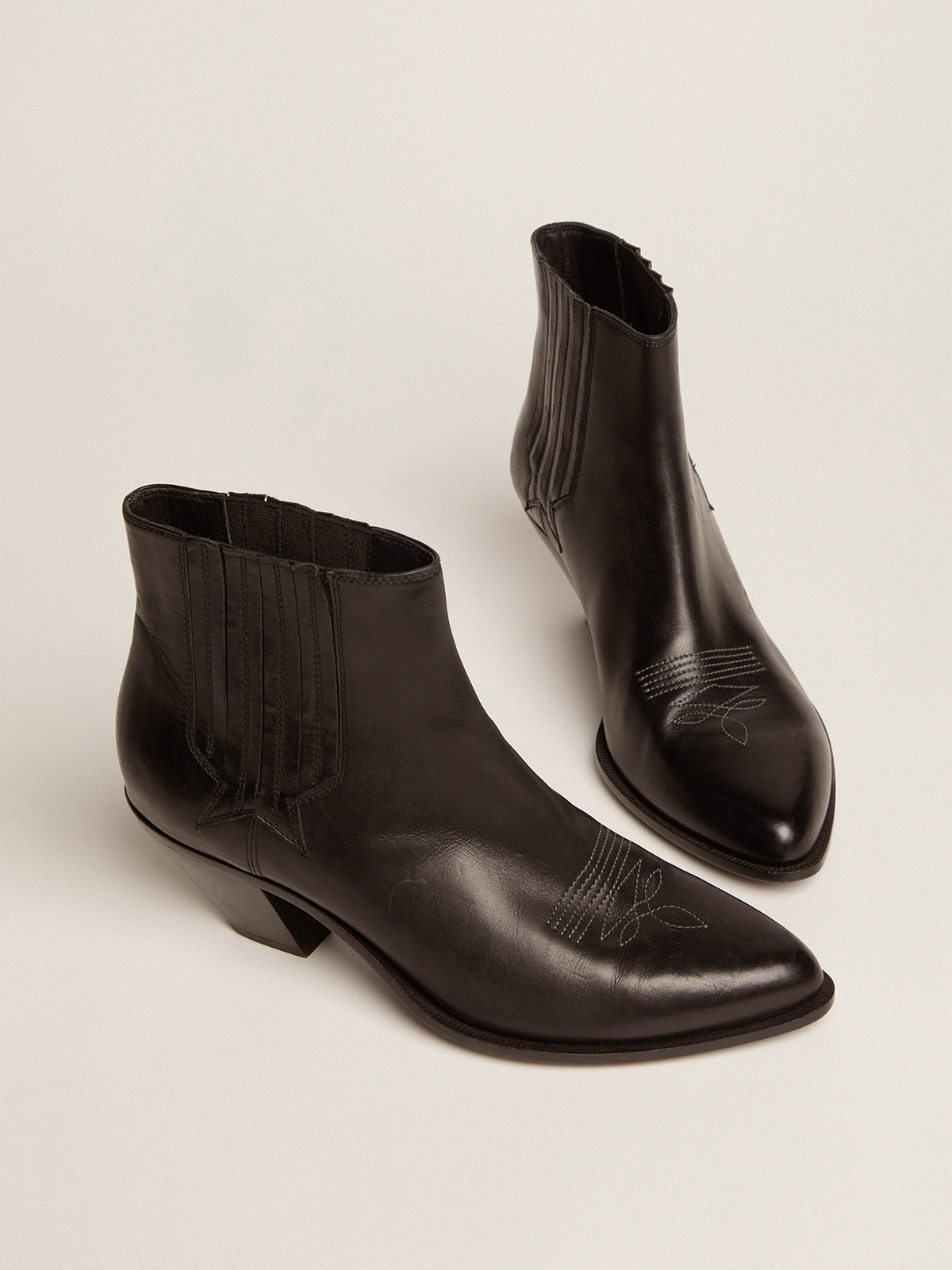 Women's Sunset boots in black leather| Golden Goose