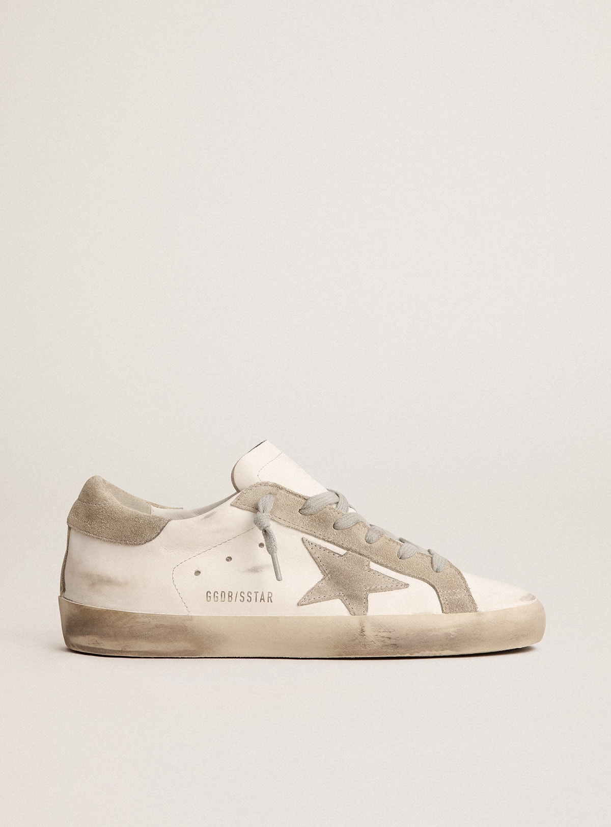Women's Super-Star with gray suede star and heel tab| Golden Goose