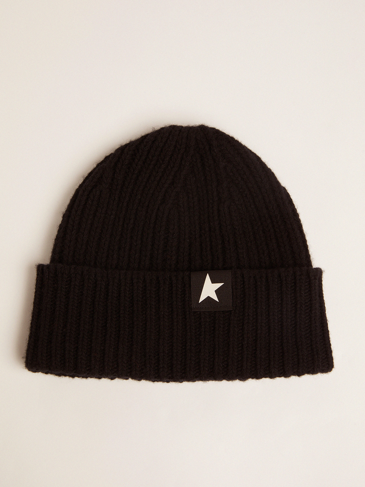 Black wool beanie with white star| Golden Goose