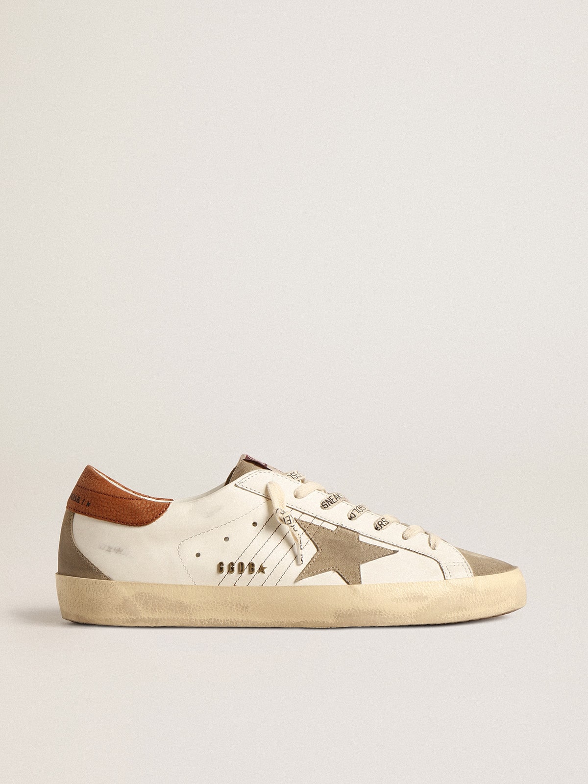 Super-Star with suede star and brown leather heel tab| Golden Goose