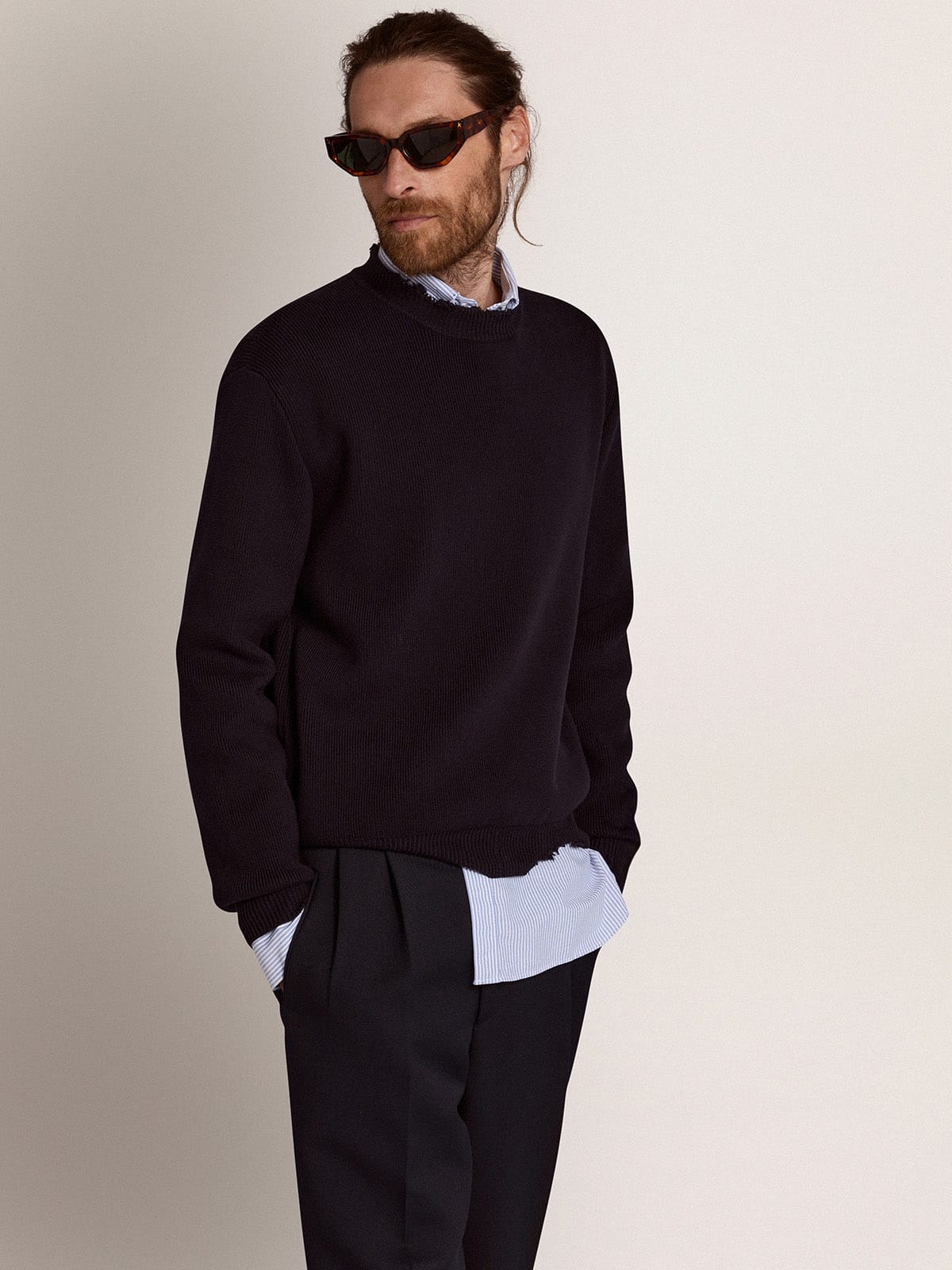 Men's round-neck sweater in dark blue cotton| Golden Goose
