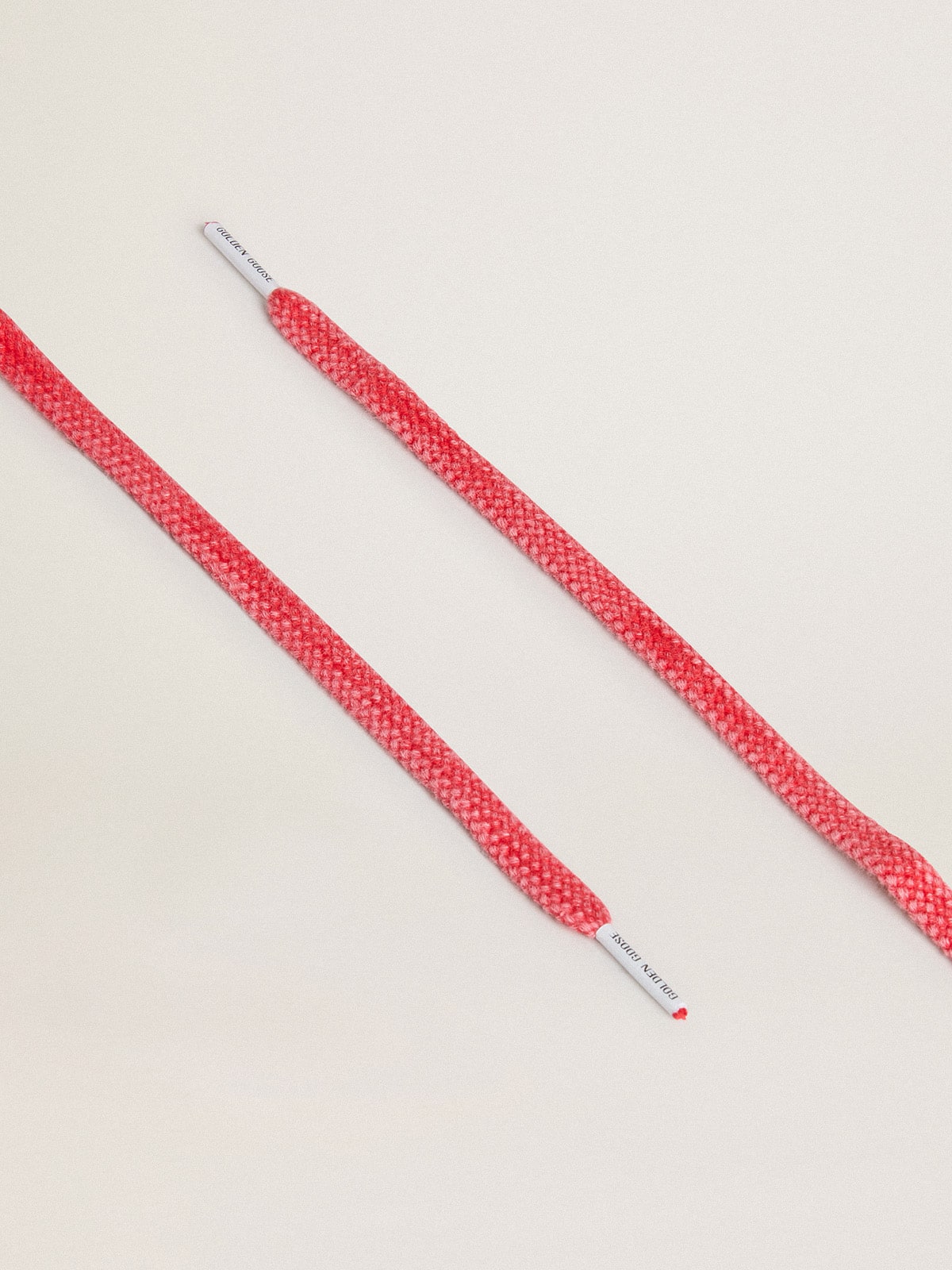 Worn-red cotton laces with logoed aglet| Golden Goose