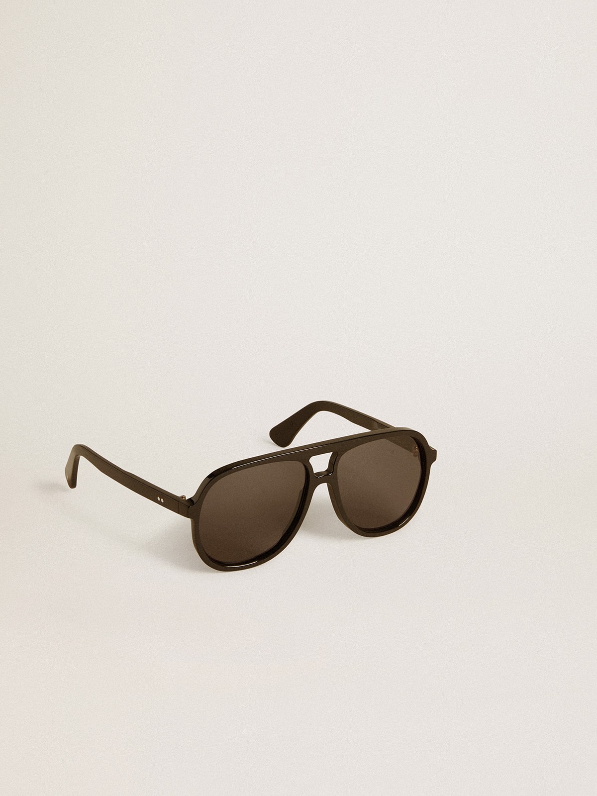 Aviator style sunglasses with black frame and lenses| Golden Goose