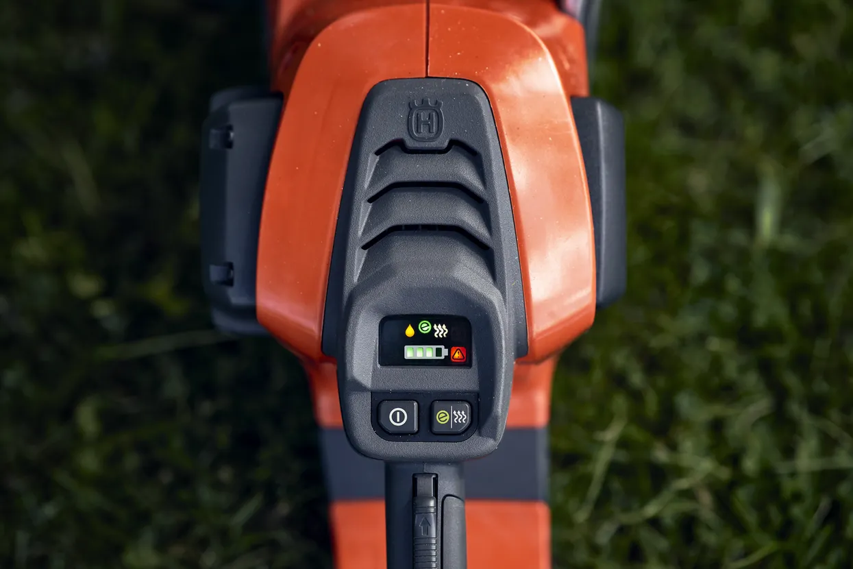 Husqvarna 542i XP® G Akku-Motorsäge