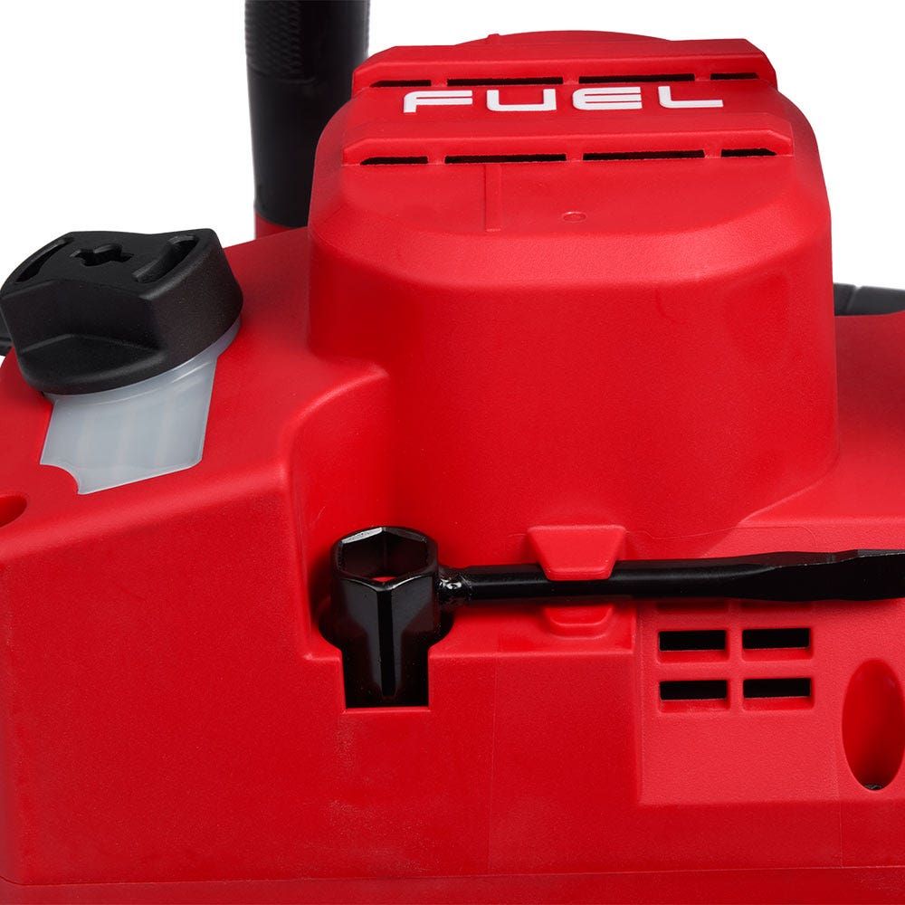 MILWAUKEE 18V FUEL™356mm ( 14") Top Handle Chainsaw Skin M18FTCHS140