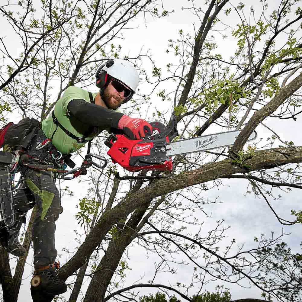 MILWAUKEE 18V FUEL™356mm ( 14") Top Handle Chainsaw Skin M18FTCHS140