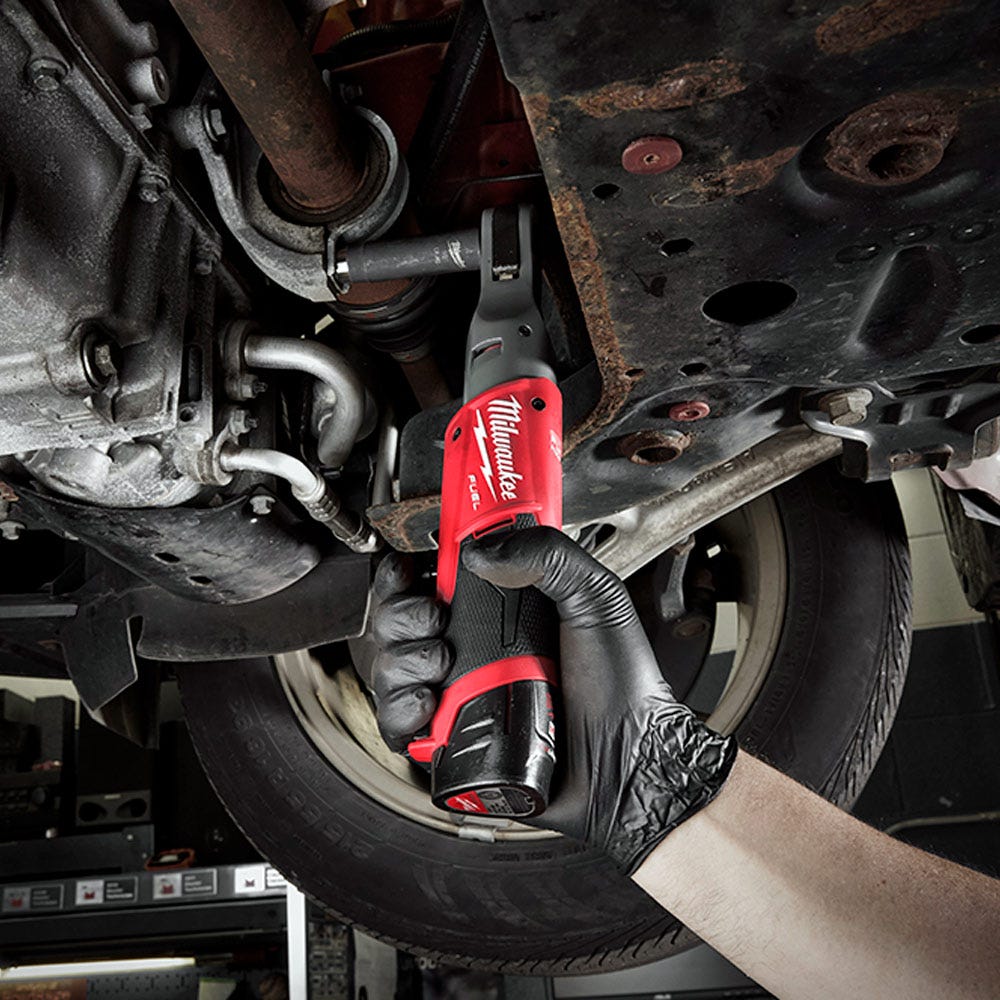 MILWAUKEE 12V FUEL™3/8" Impact Rachet 1x2.0Ah Combo Kit M12FIR38-201B