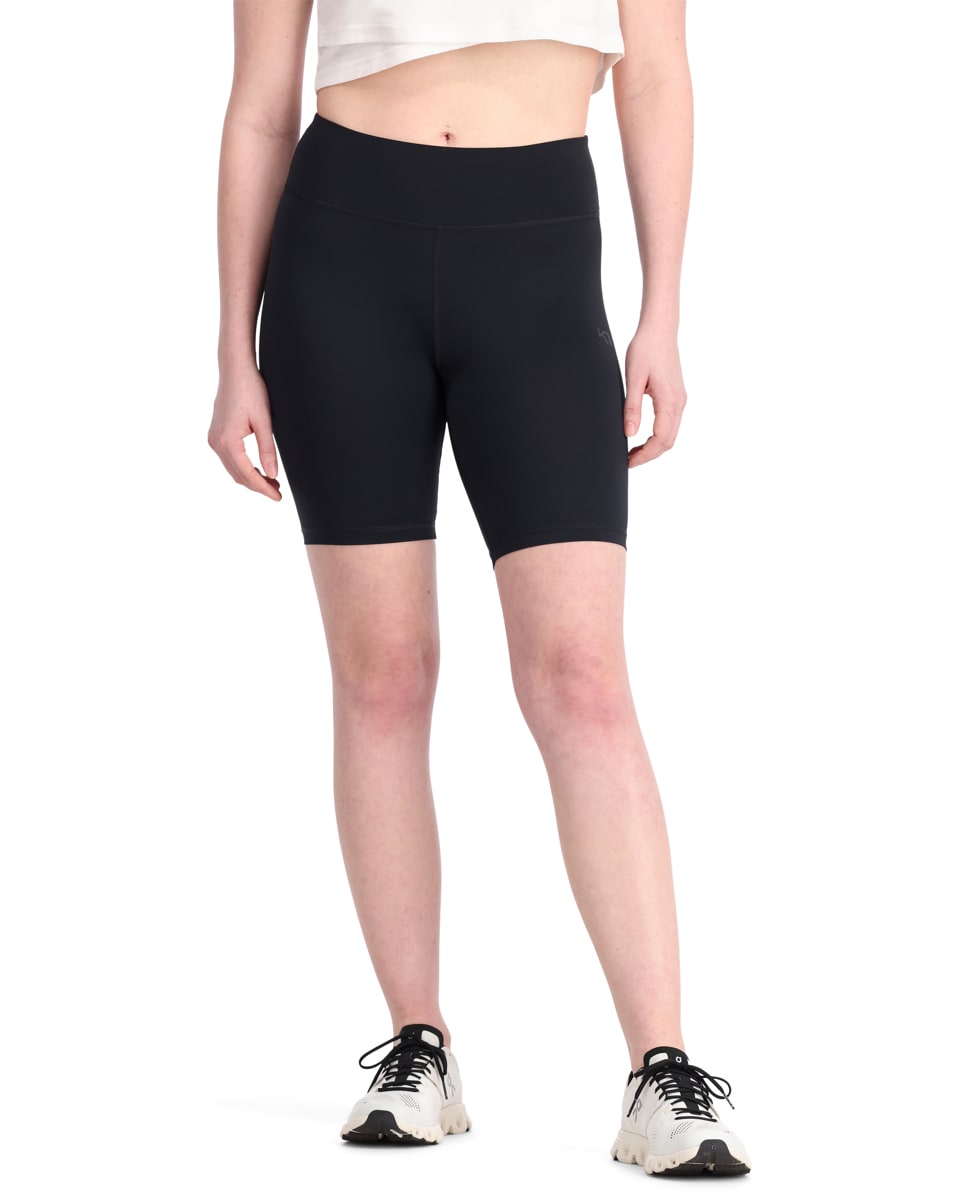 Kari Traa Women's Vilde Bike Shorts 8in Black