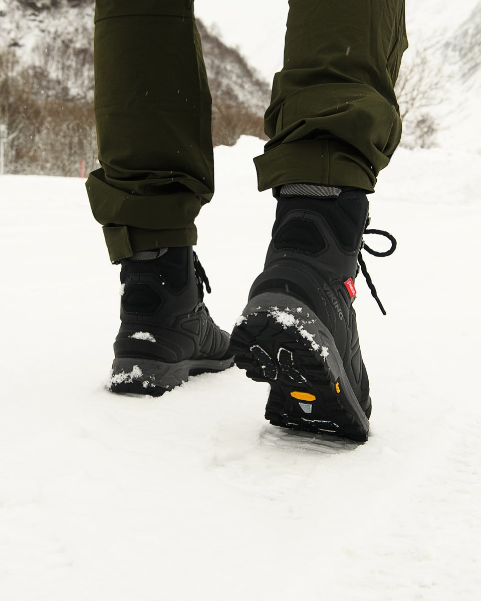 Viking Footwear Men's Constrictor IceGrip Warm GORE-TEX Black