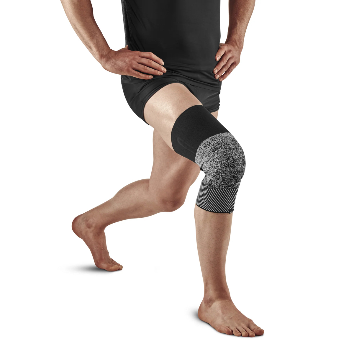 CEP Cep Max Support, Knee Sleeve, Unx Black/white