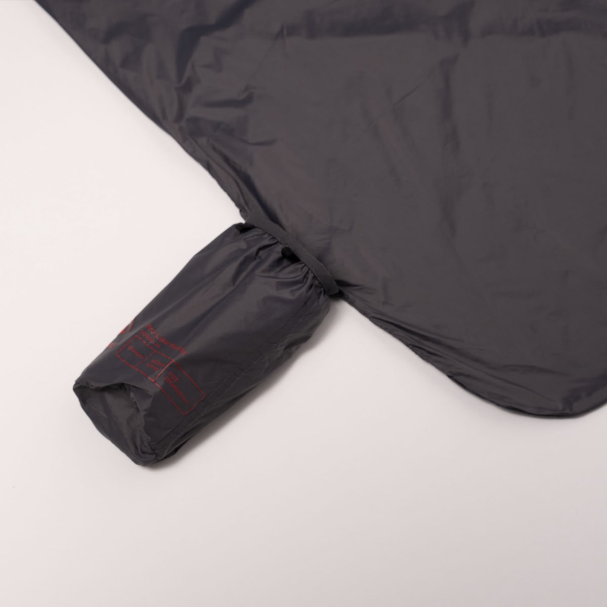 Helsport Explorer Liner Mummy Dark Shadow / Ruby Red