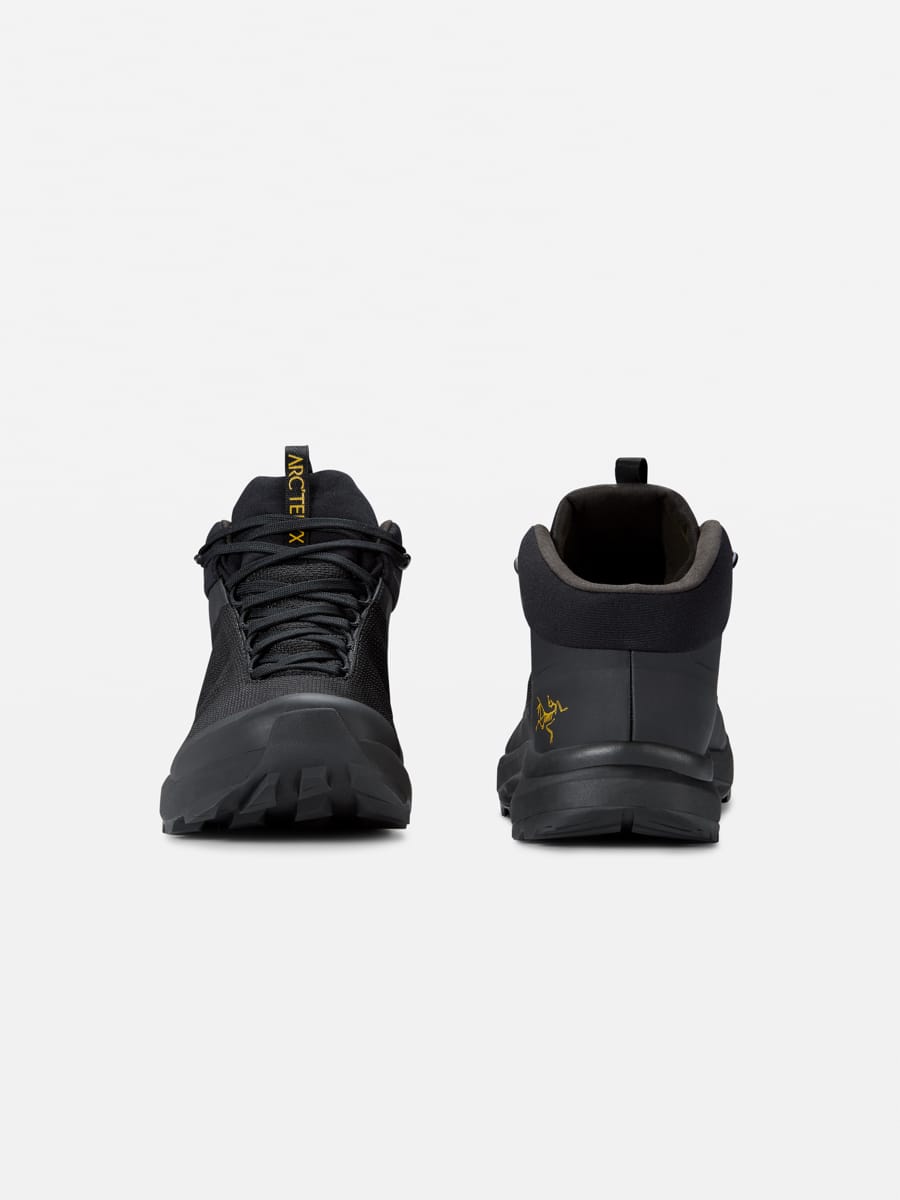 Arc'teryx Women's Aerios Fast and Light 2 Mid Gore-Tex Black/Black.....