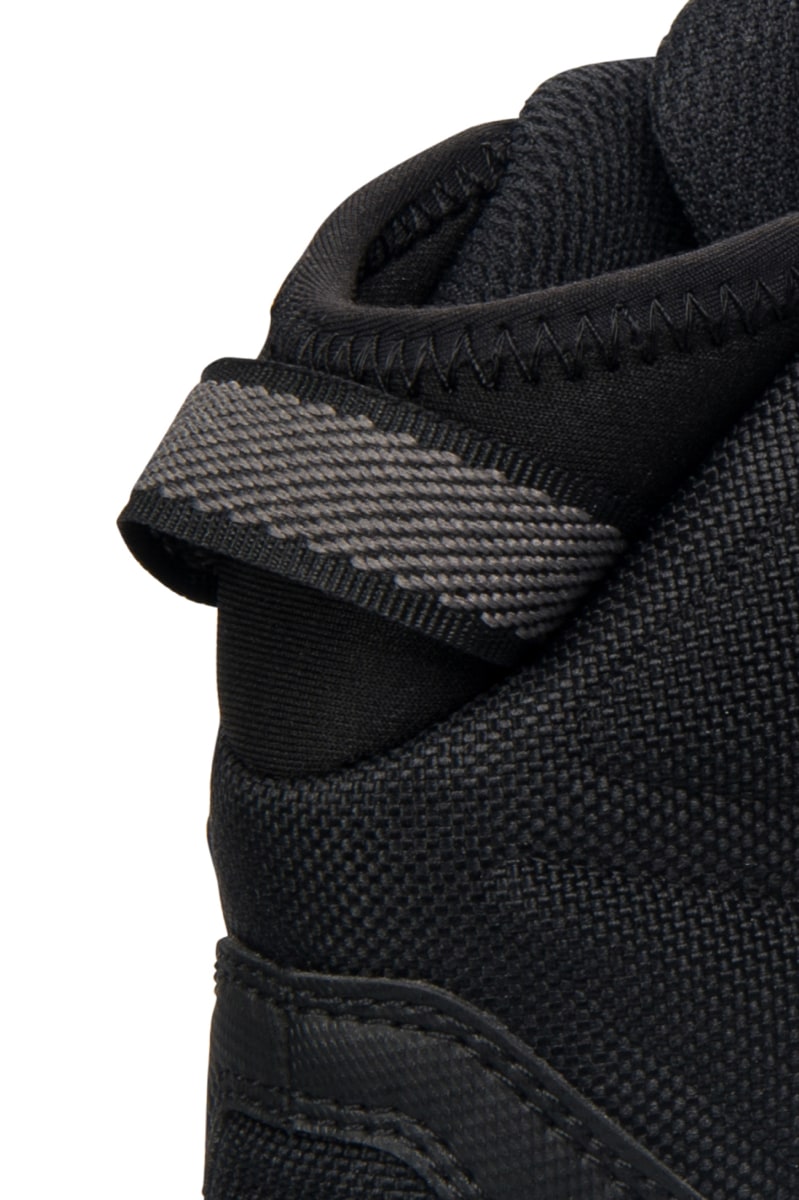 Viking Footwear Women's Constrictor IceGrip Warm GORE-TEX Black