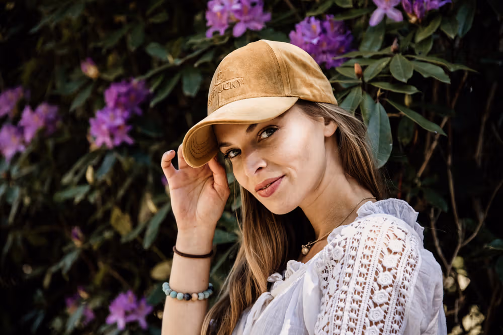 Baseball cap velvet Mustard