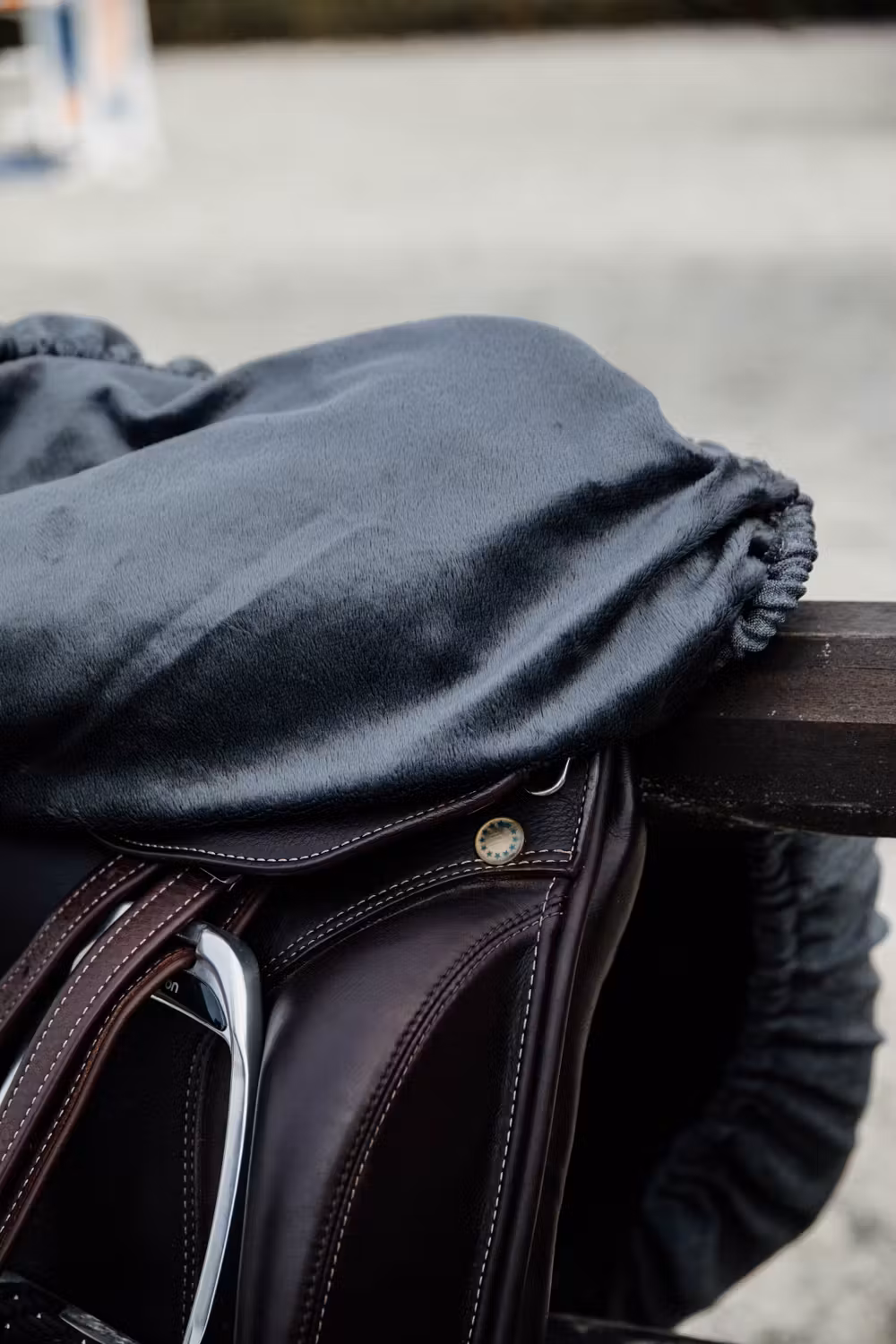 Saddle cover show dressage grey