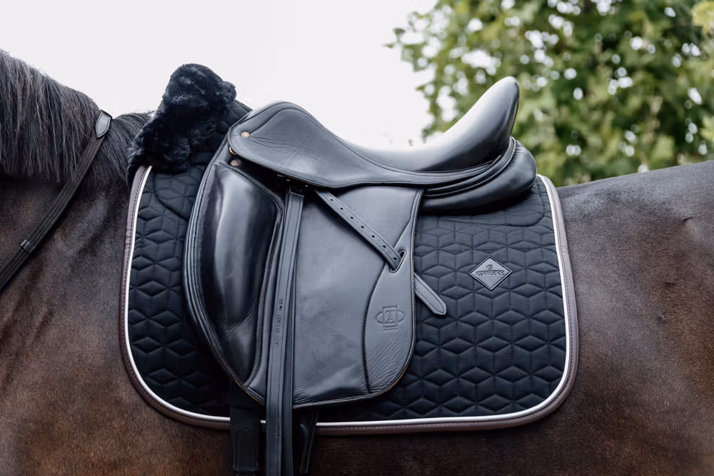 Skin Friendly Saddle Pad dressage black