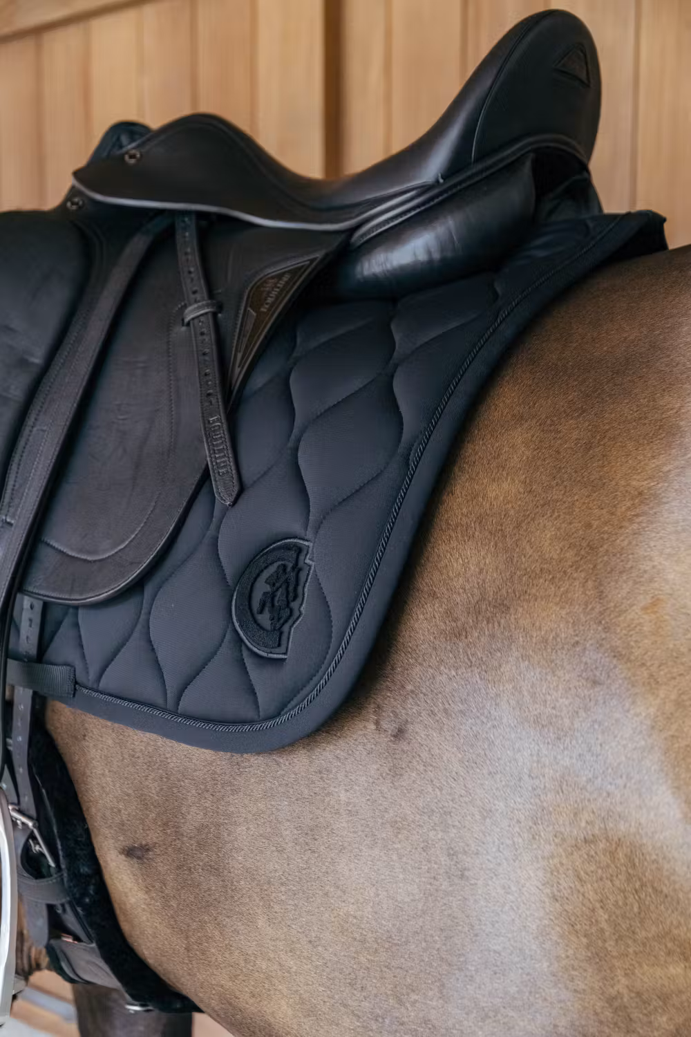 Saddle Pad wave 3D dressage black