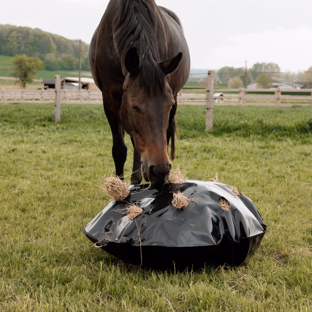 Play & Haybag slowfeeder round size XL 110cm