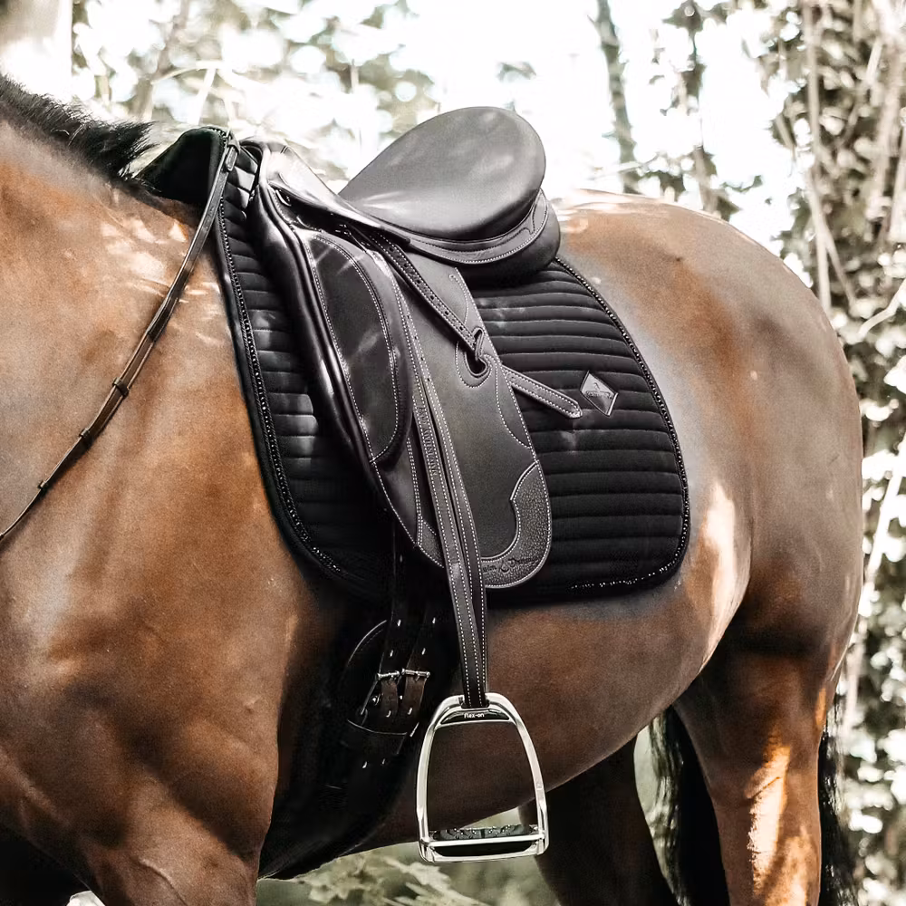 Saddle Pad pearls show dressage black