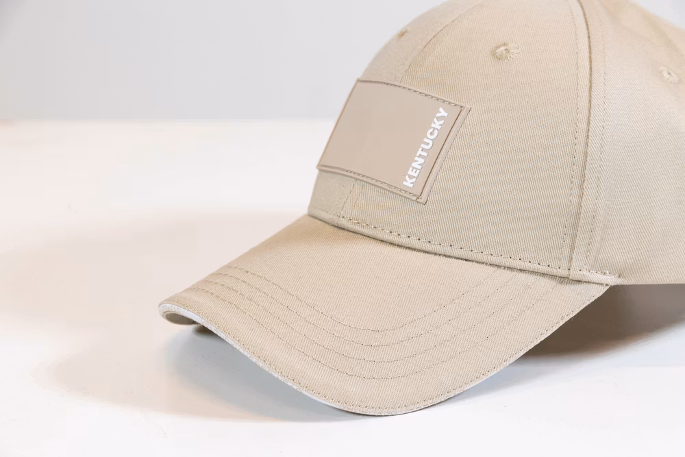 Cap rubber logo beige