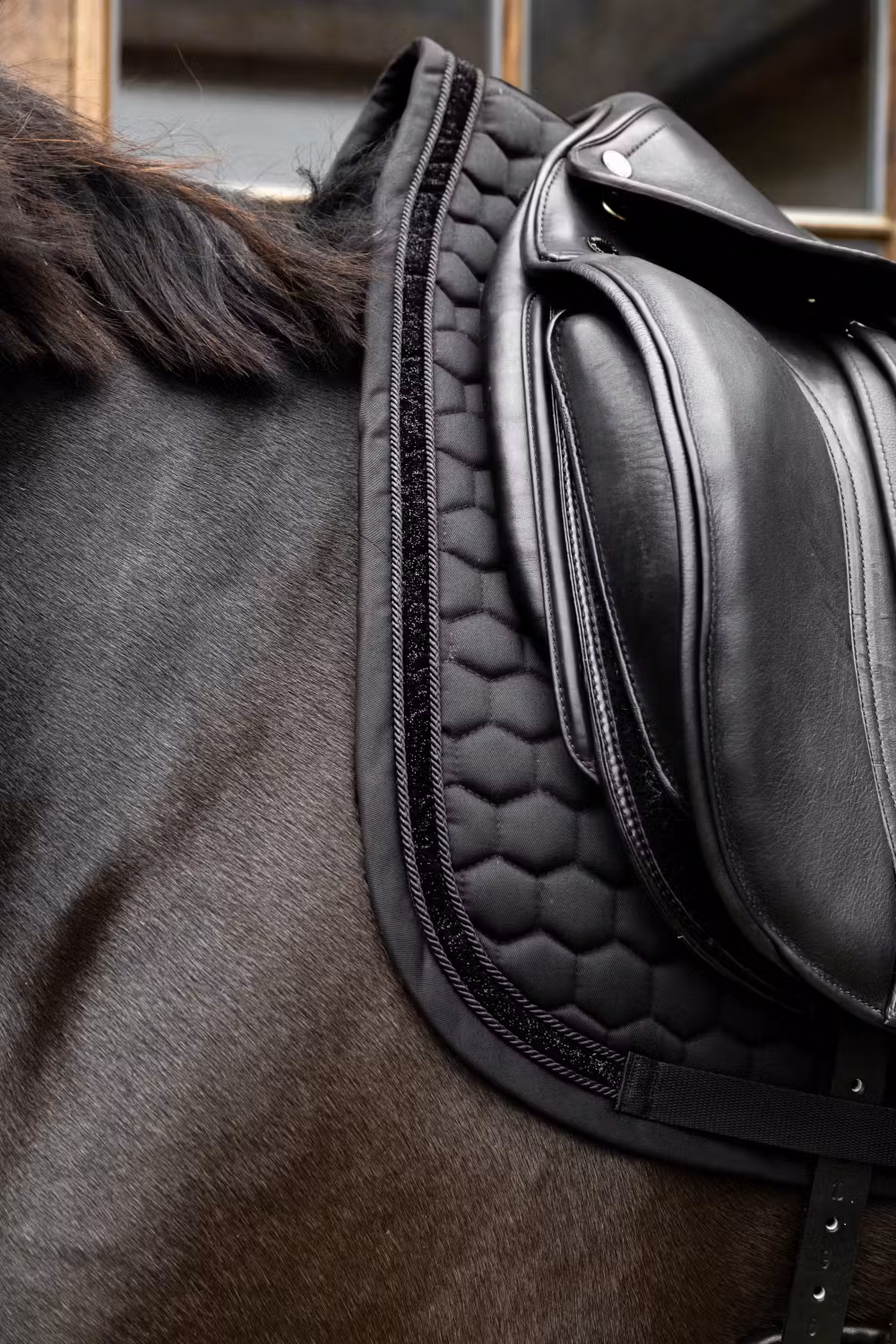 Saddle Pad glitter band dressage black