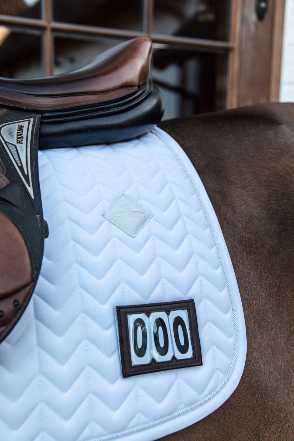 Saddle Pad fishbone competiton show jumping white