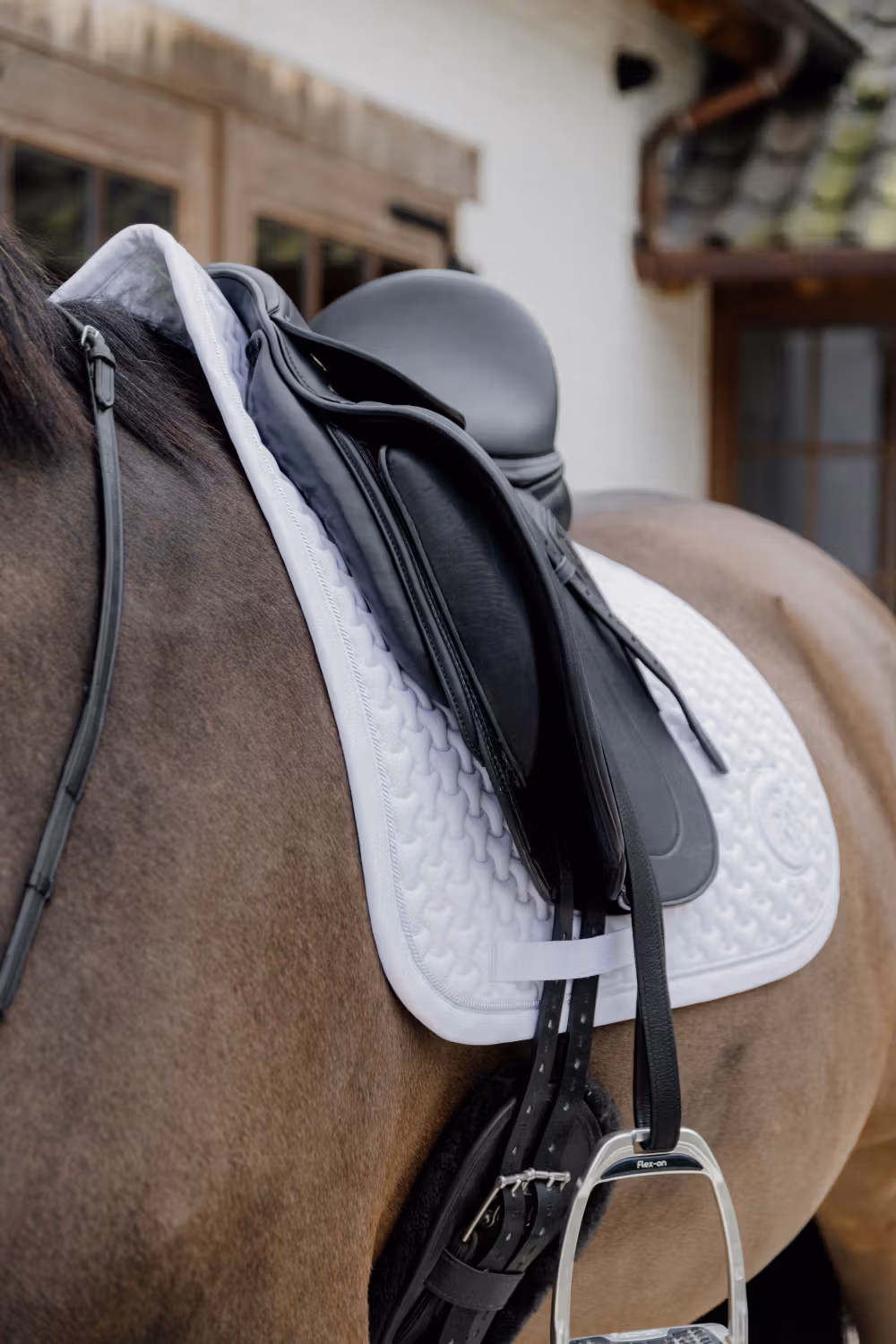 Saddle Pad plaited 3d logo dressage white