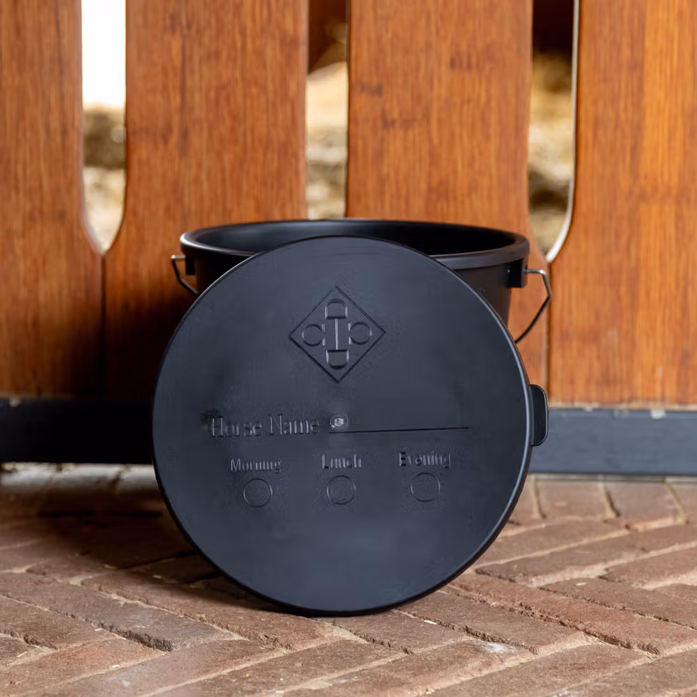 Bucket with lid black 5L