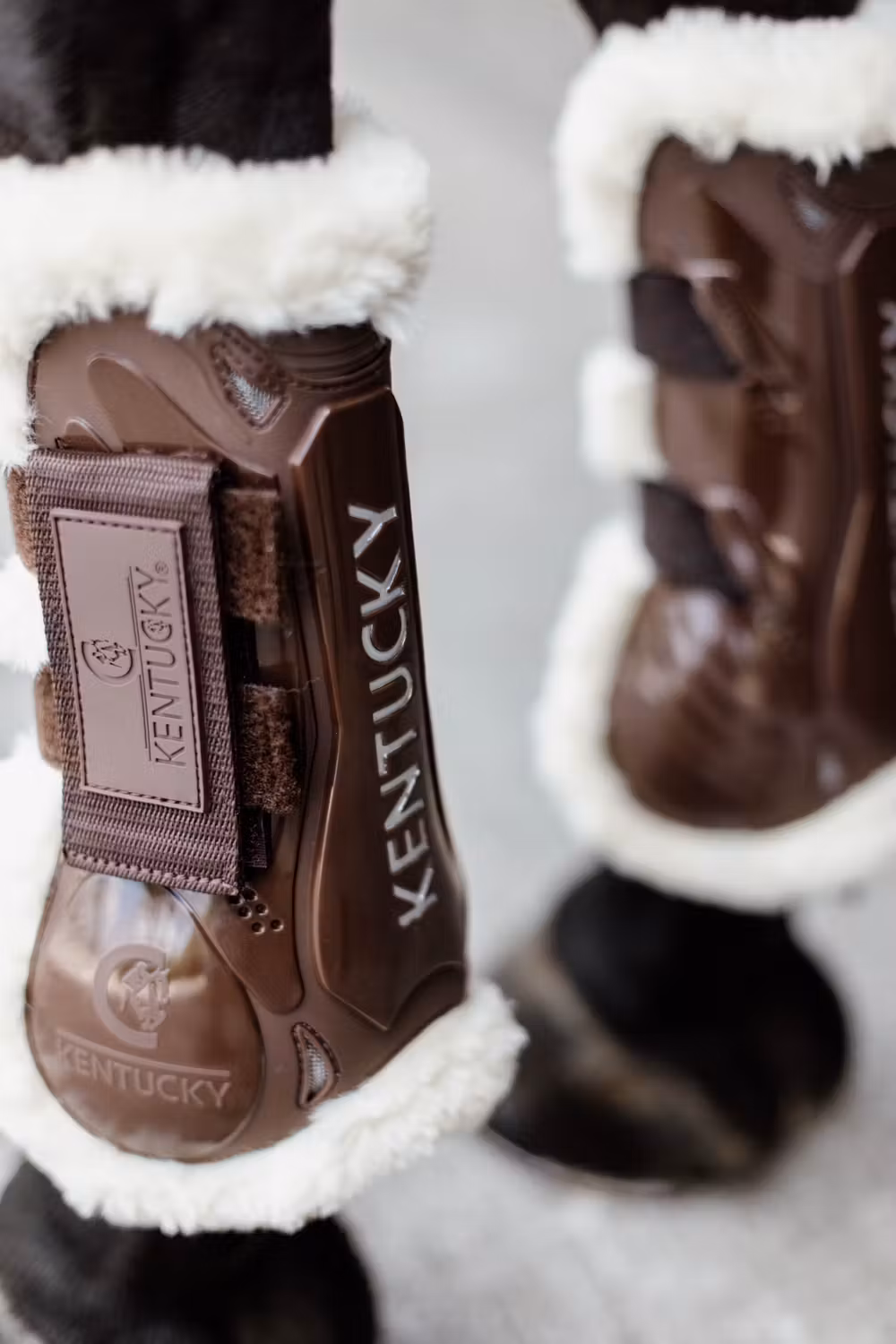 Vegan Sheepskin Tendon Boots Velcro brown M