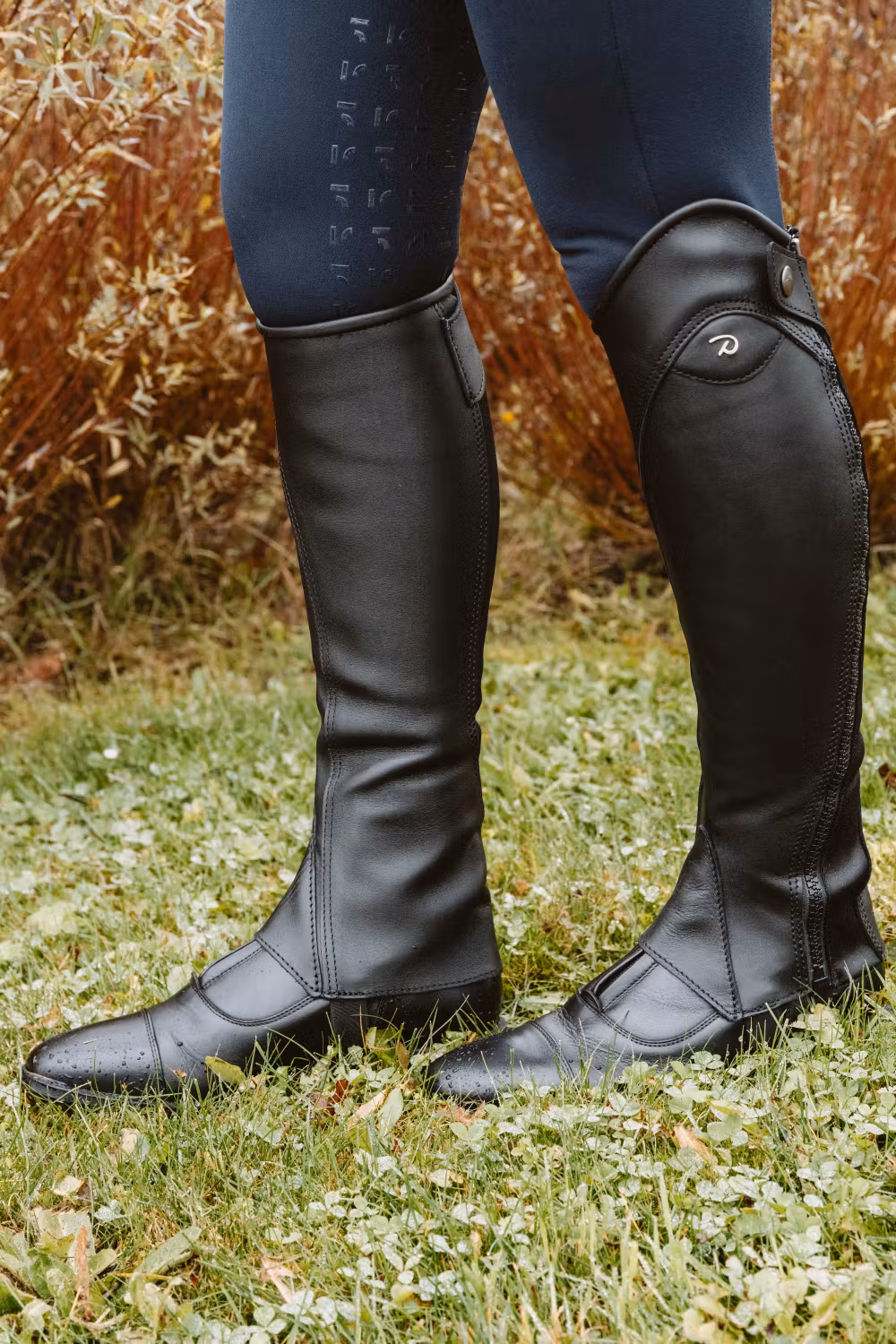 Short Boots front zipper black size 40