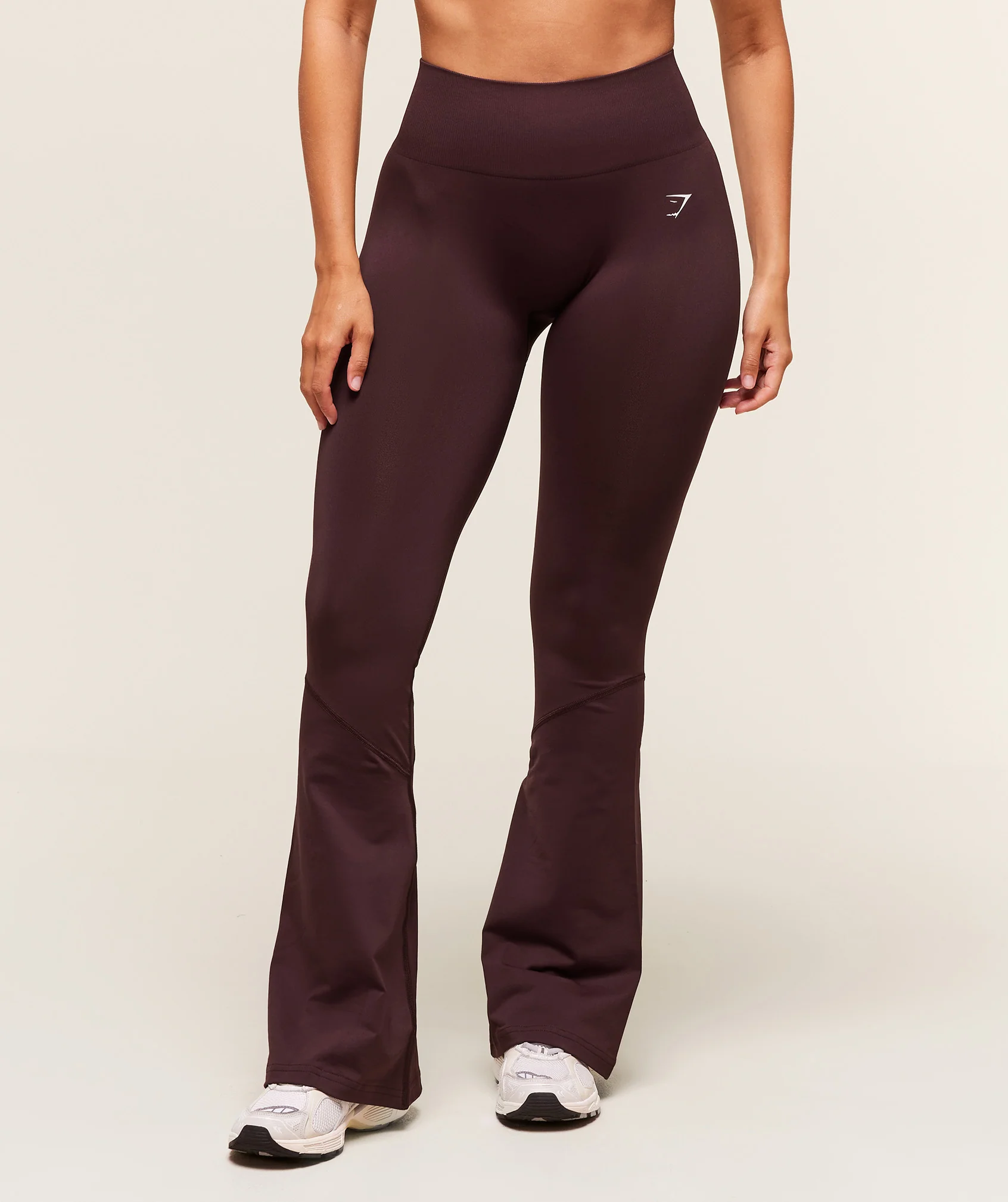 Everyday Seamless Flared Leggings