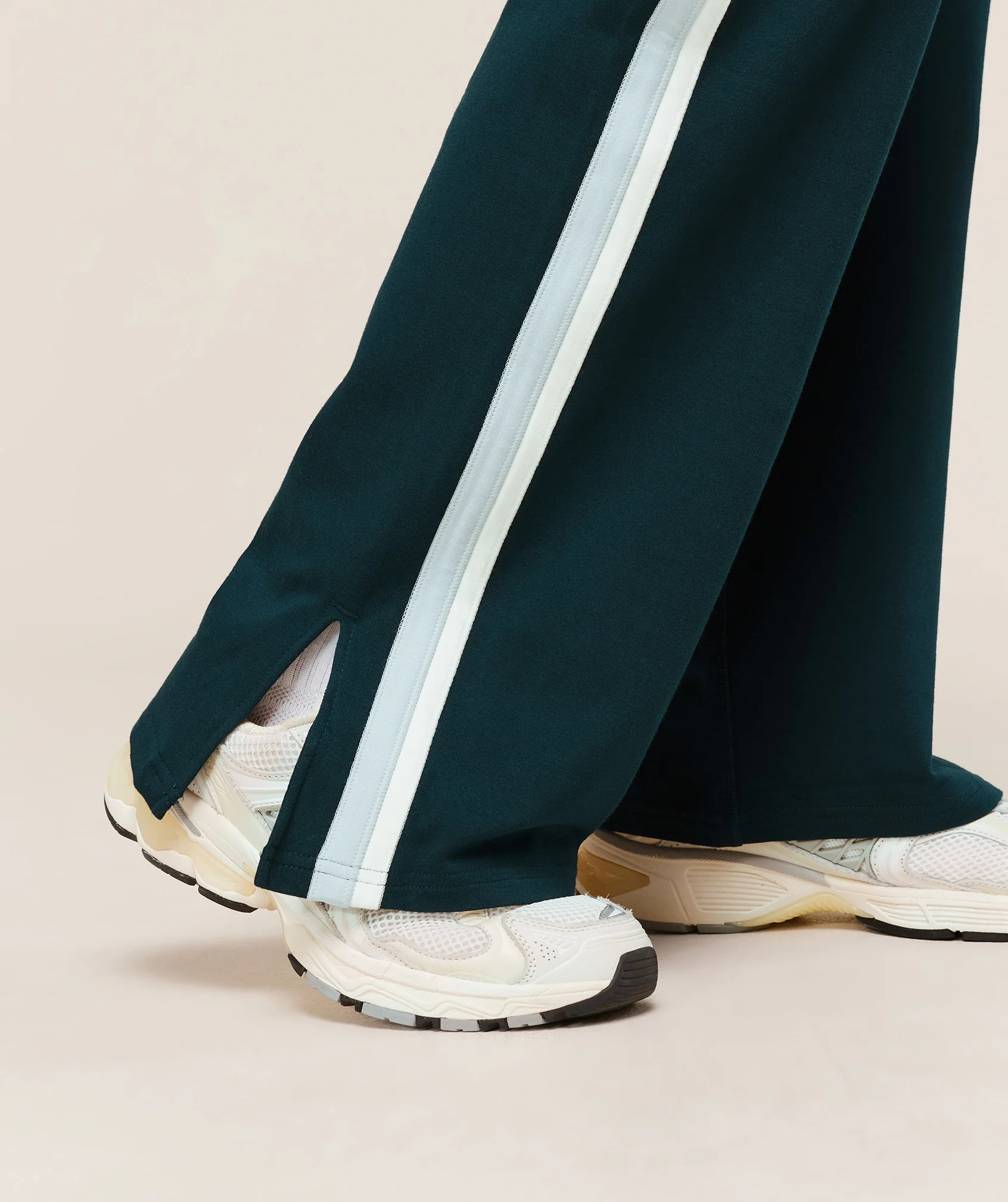 Piping Wide Leg Pant