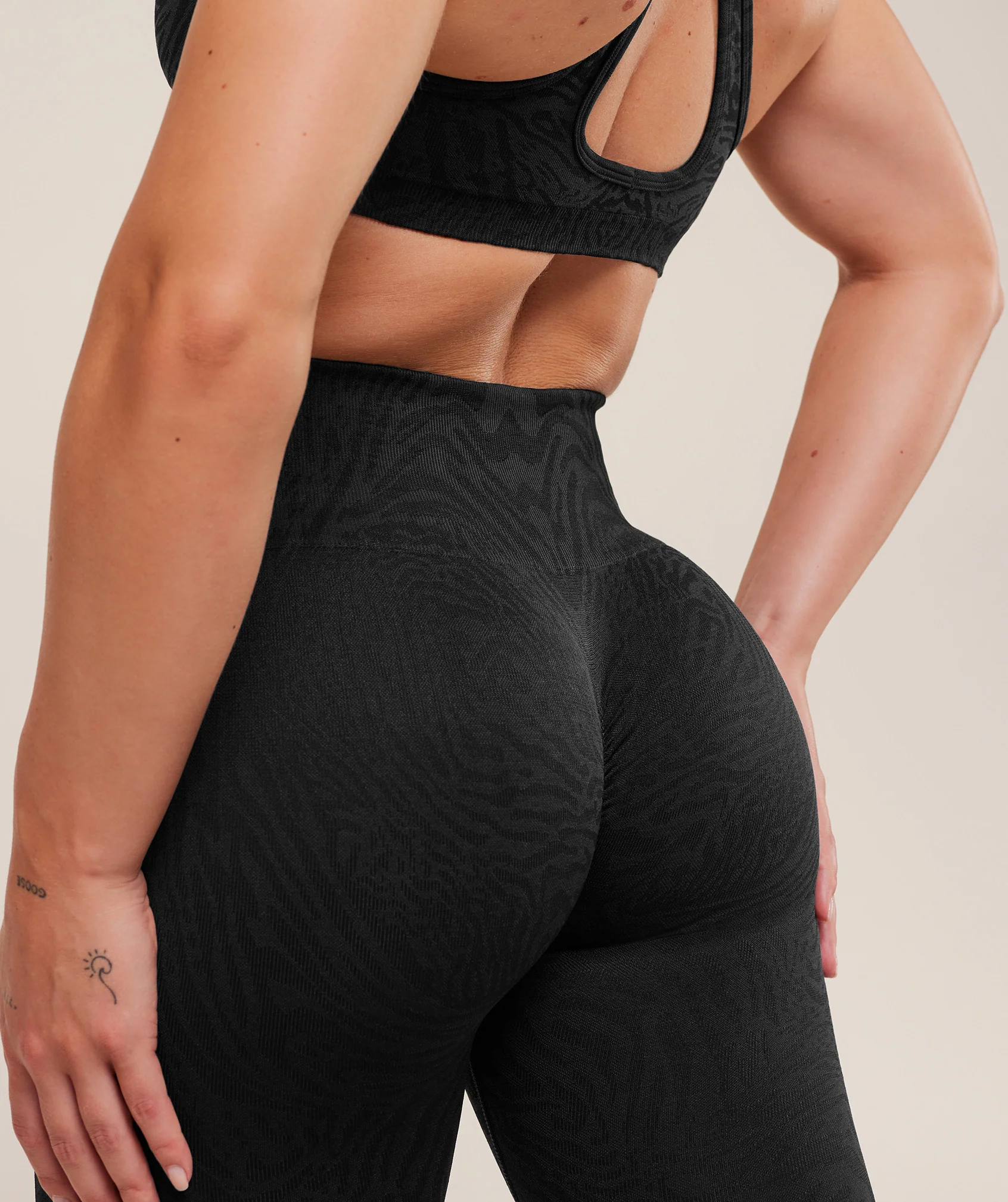 Adapt Animal Seamless Leggings