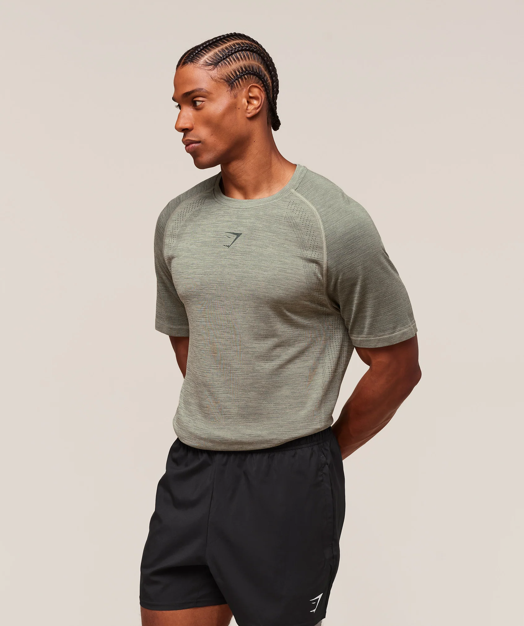 Versatile Seamless T-Shirt