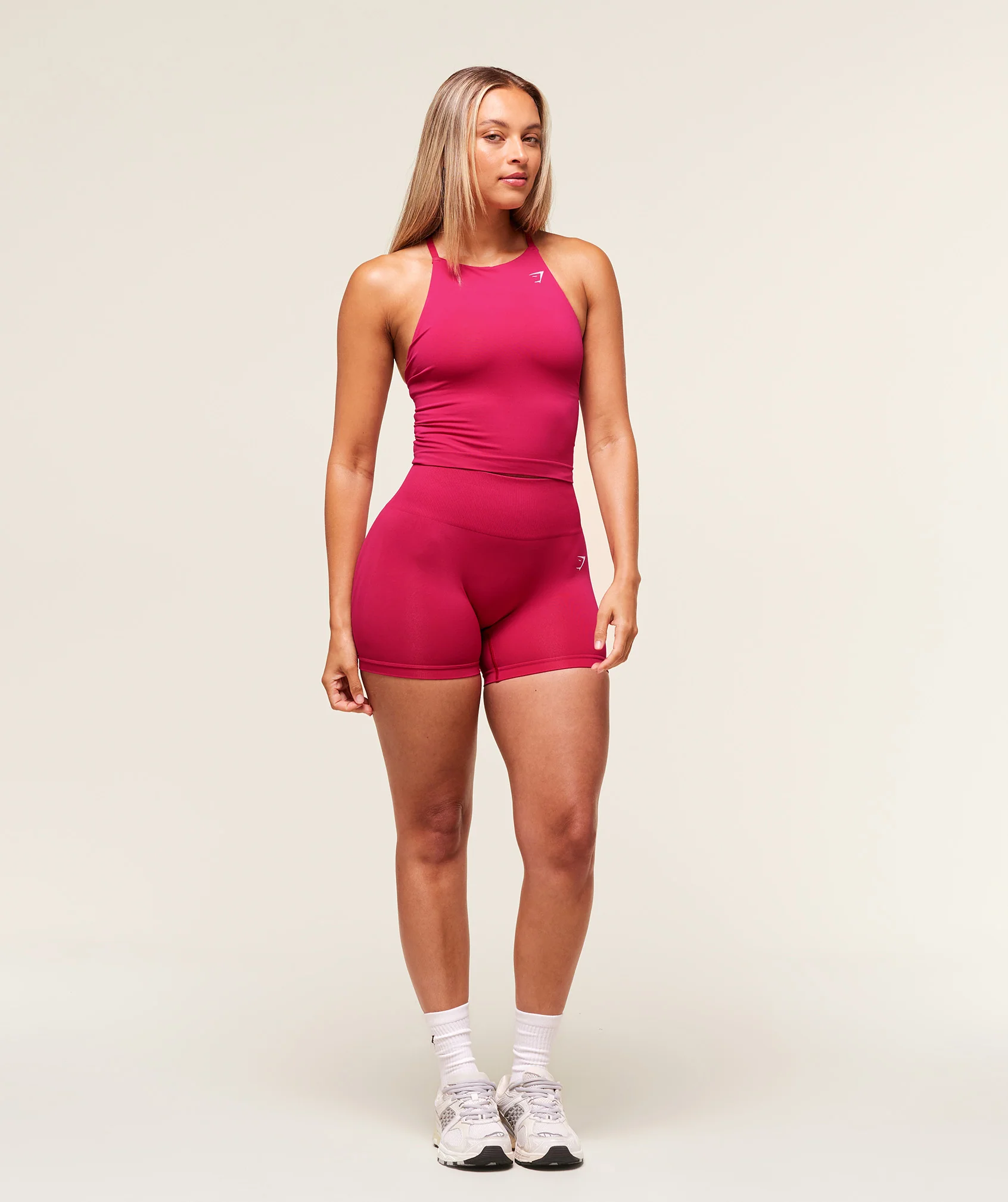 Everyday Seamless Tank With Shelf