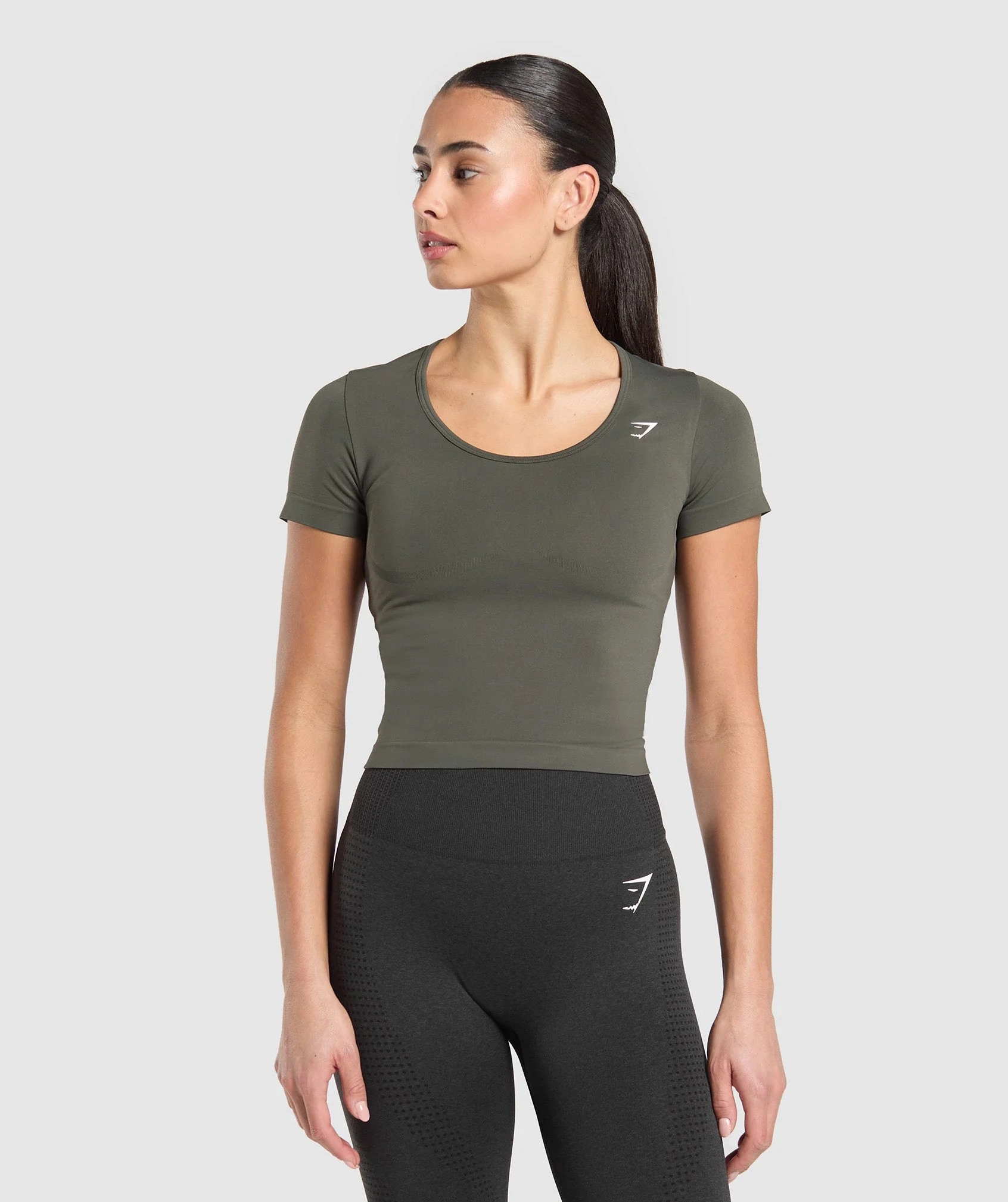 Everyday Seamless Tight Fit Crew Neck Tee