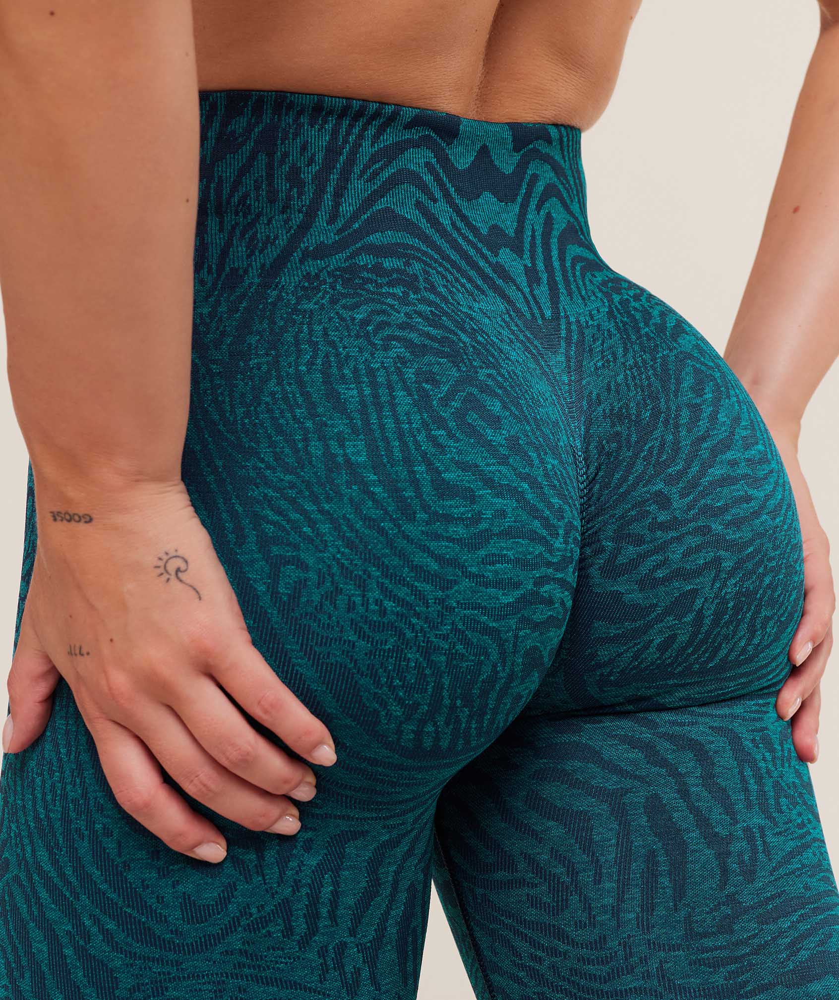 Adapt Animal Seamless Leggings