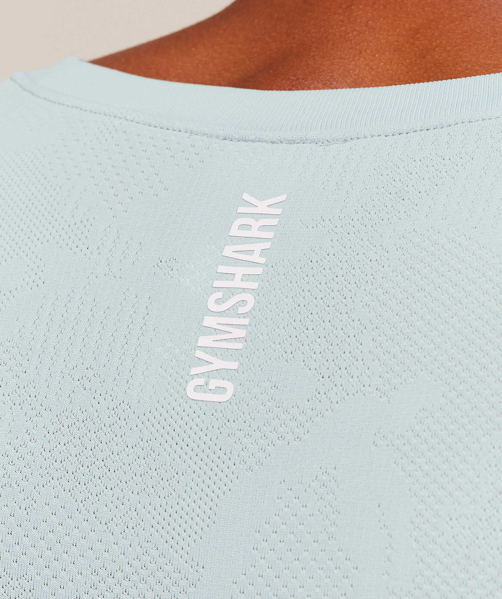 Geo Seamless Tank