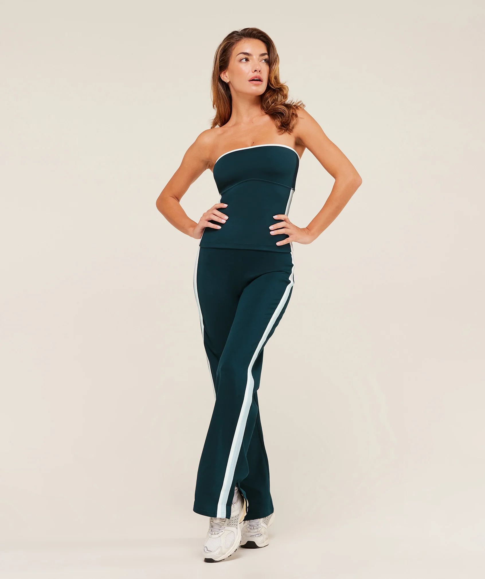 Piping Bandeau With Shelf