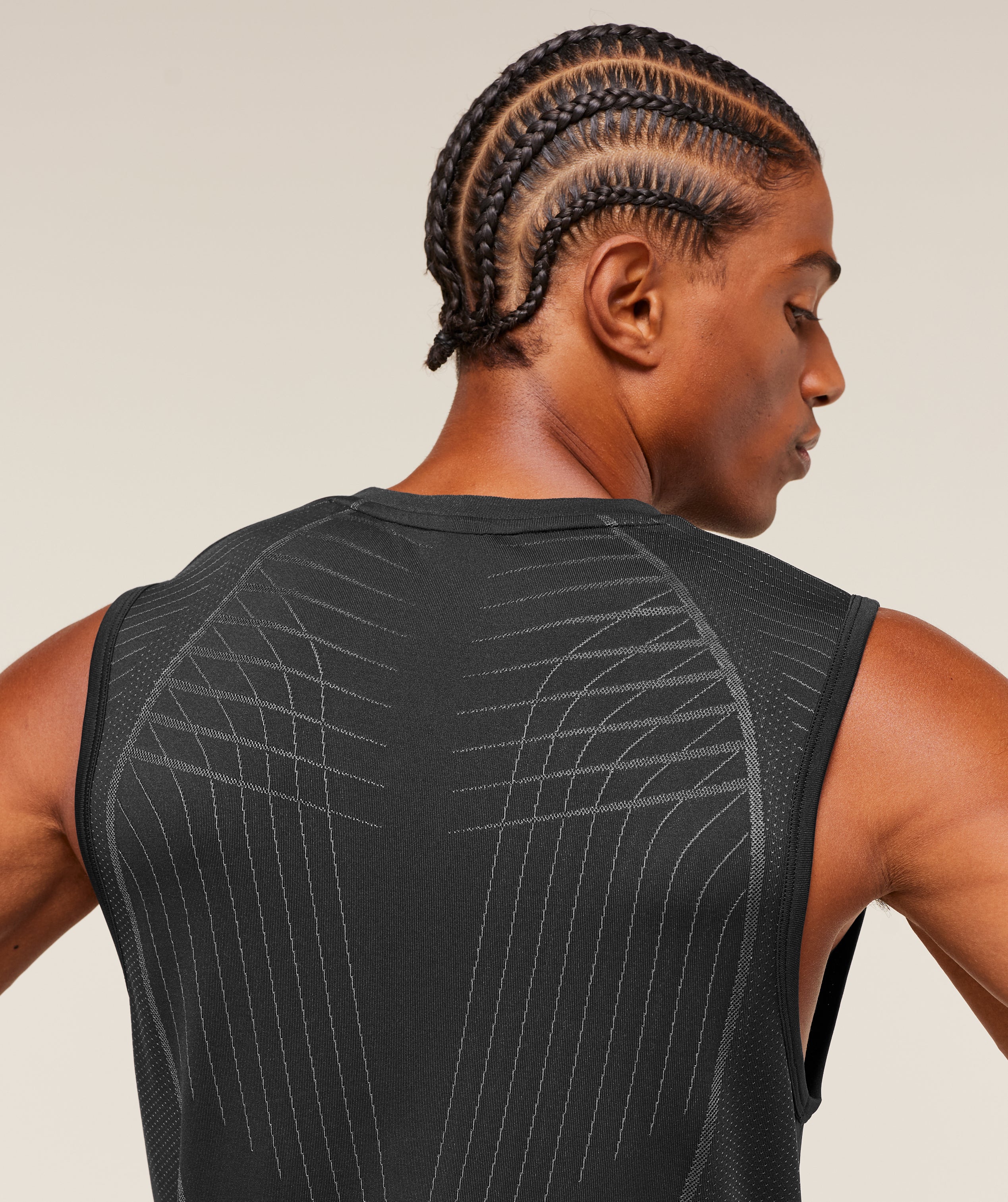 Apex Seamless Tank