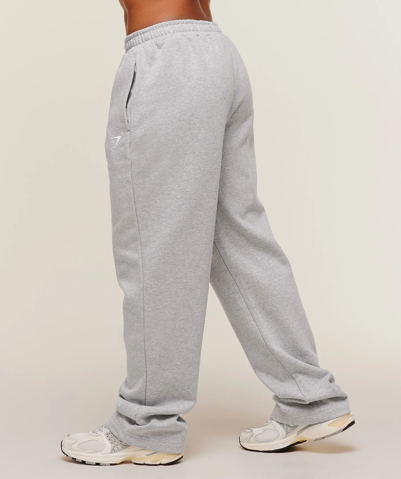 Training Fleece Straight Leg Short Pant