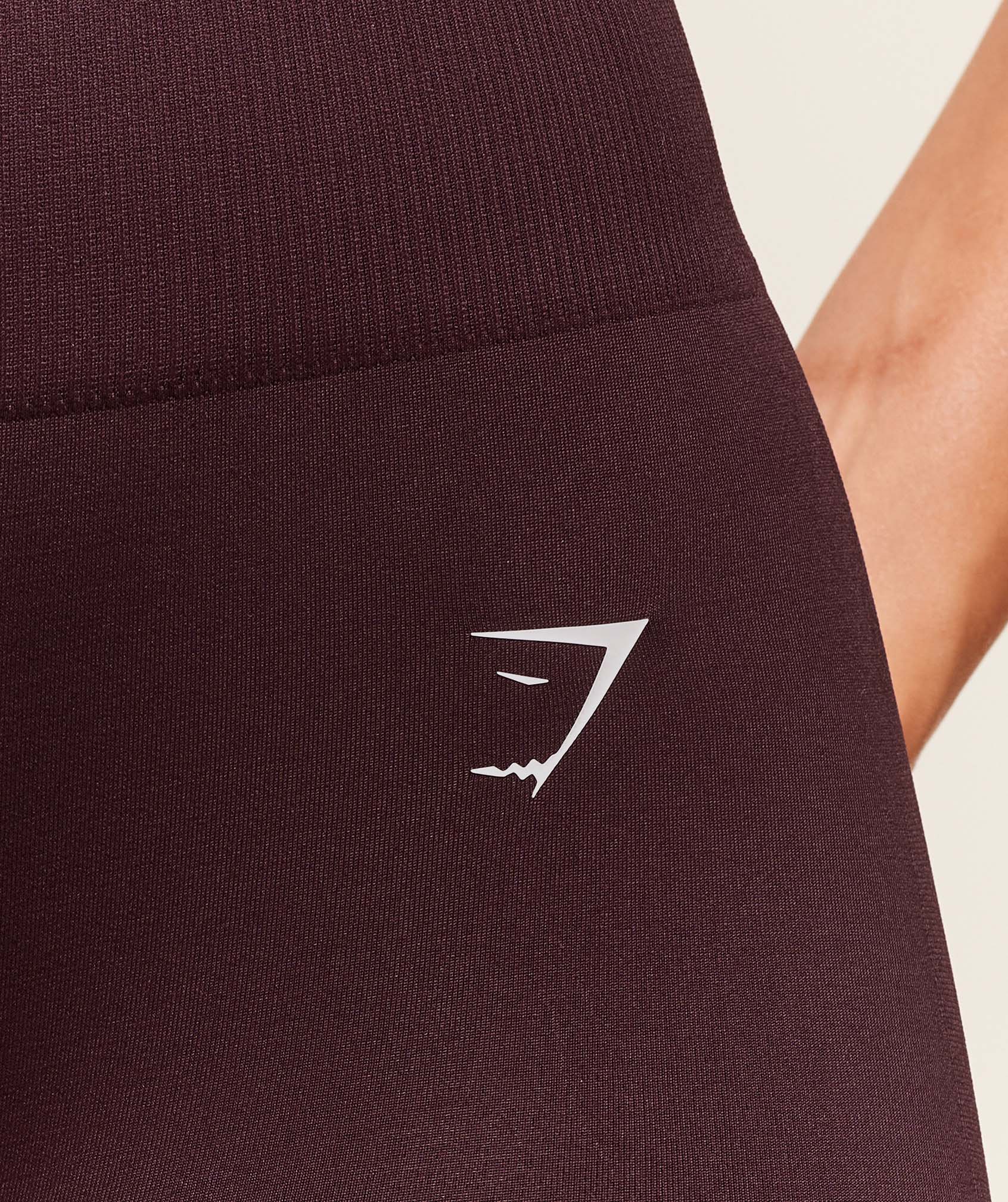 Everyday Seamless Flared Leggings