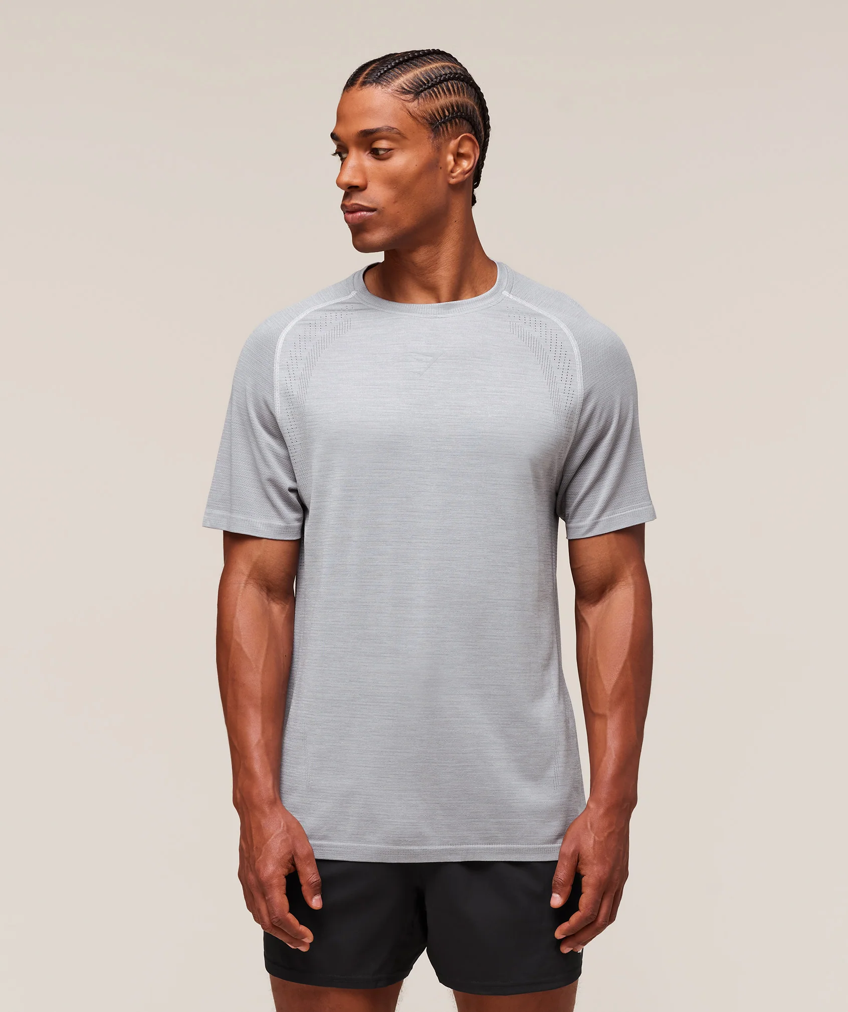 Versatile Seamless T-Shirt