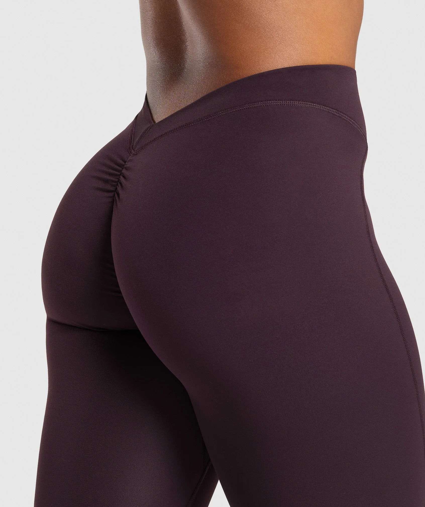 Lifting Dipped Waistband Leggings