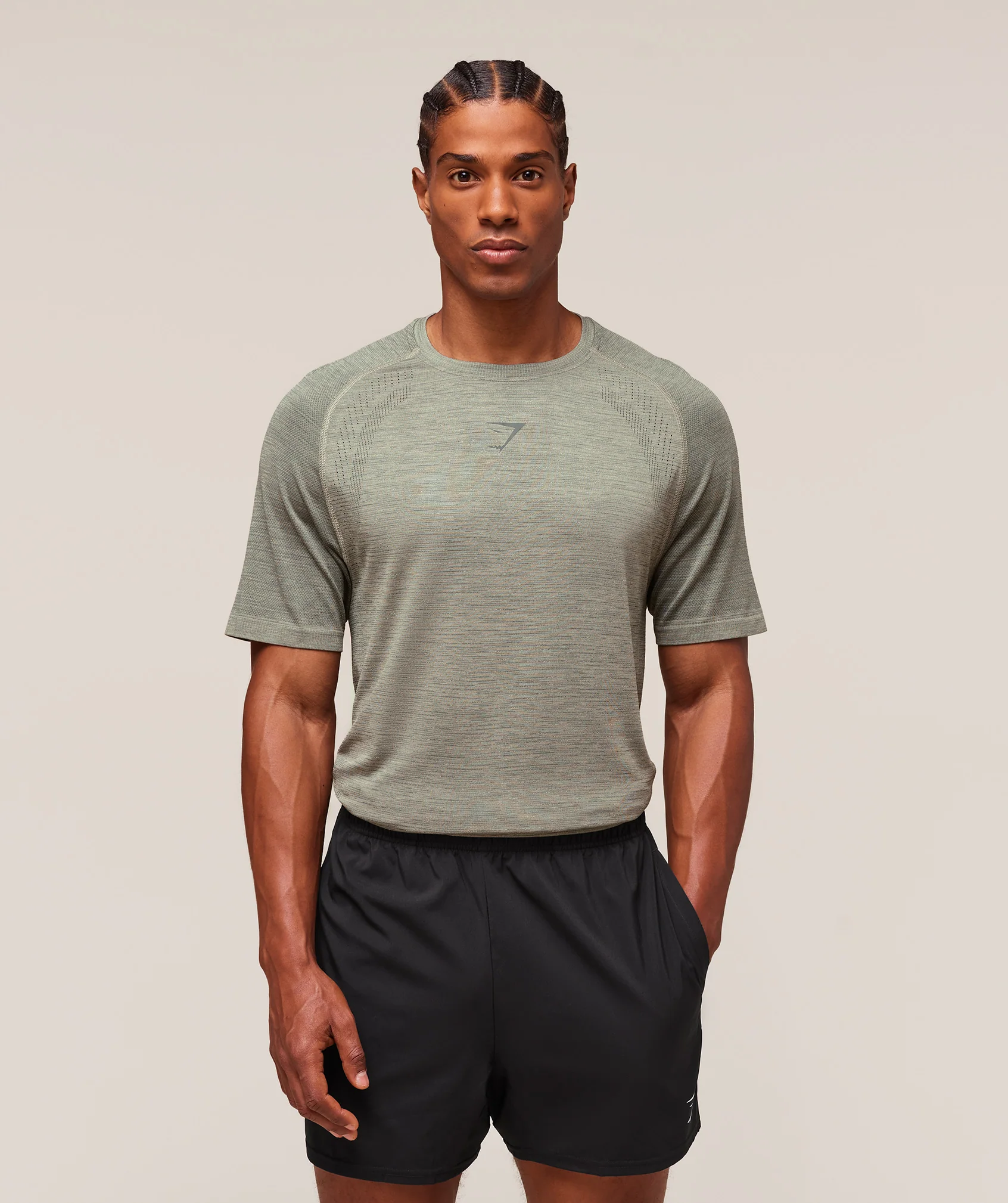 Versatile Seamless T-Shirt