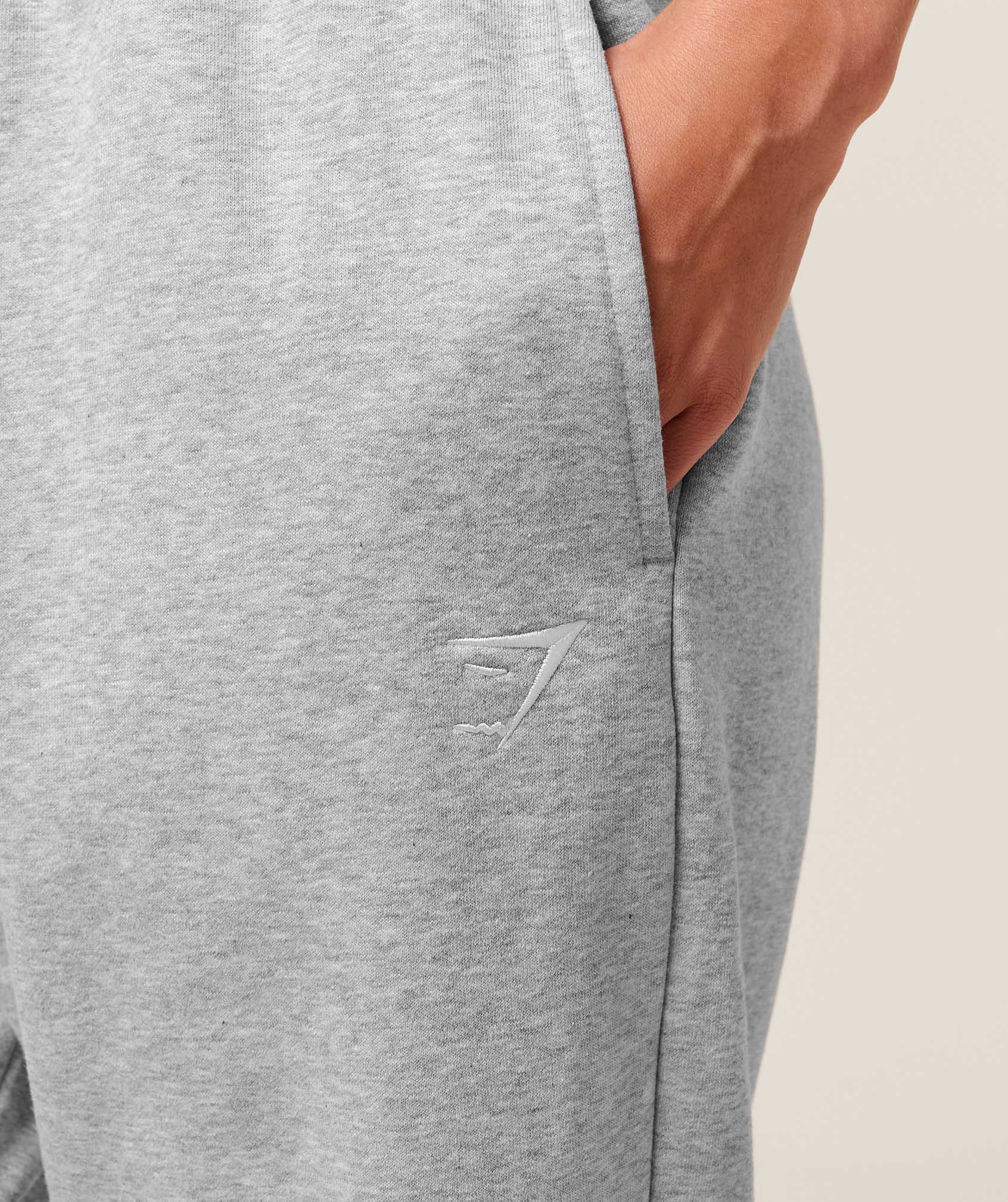 Training Fleece Straight Leg Jogger