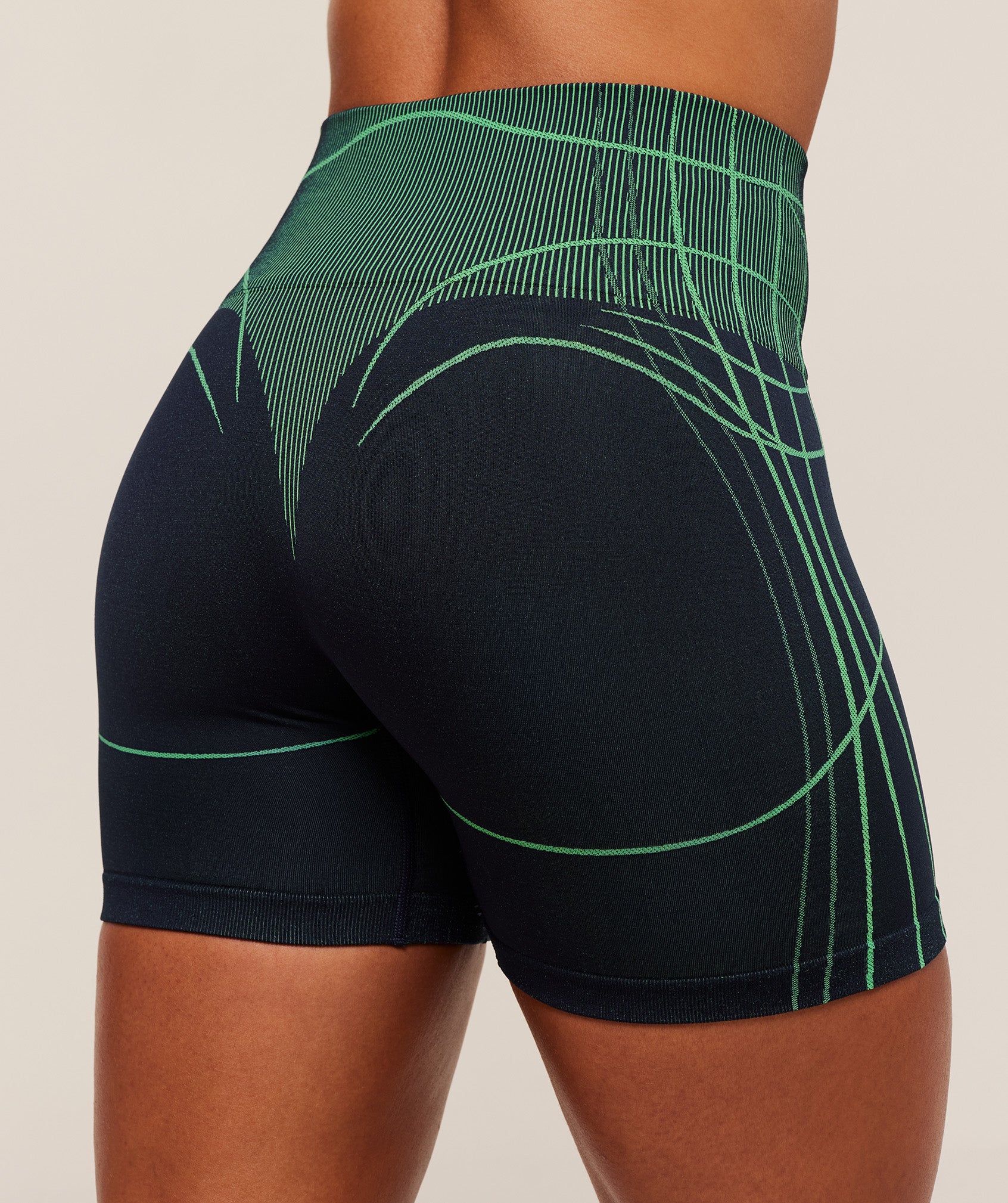 Apex Seamless Shorts