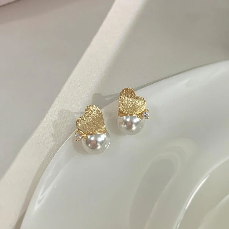 S925 Sterling Silver Drawing Love Shi Home Pearl Earrings