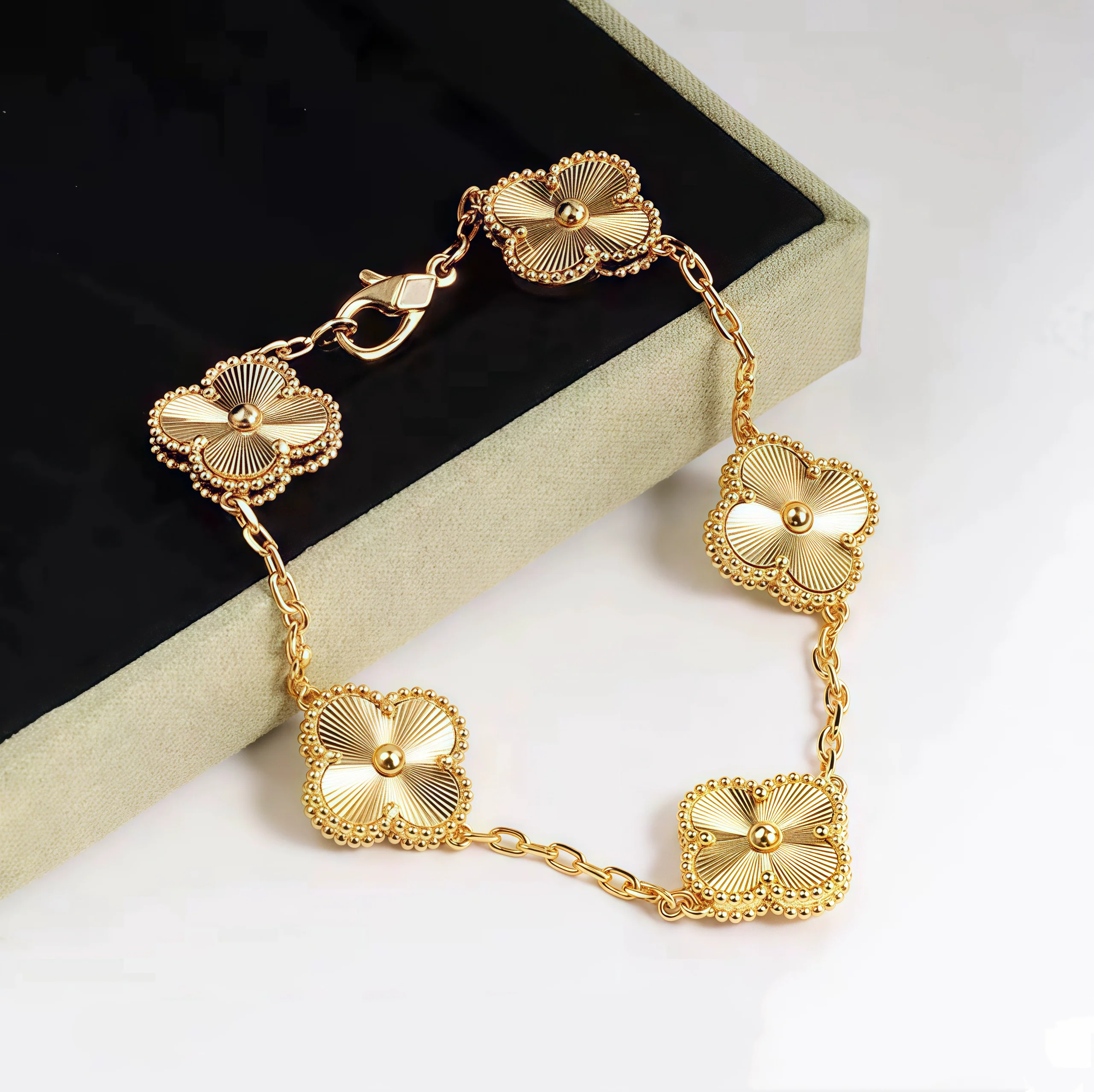Flower Bracelet