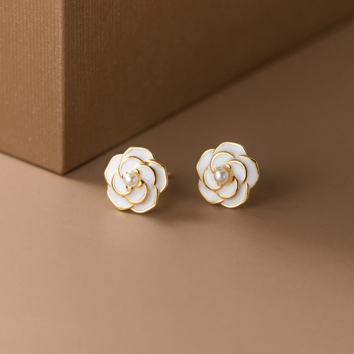 S925 sterling silver drop camellia pearl earrings